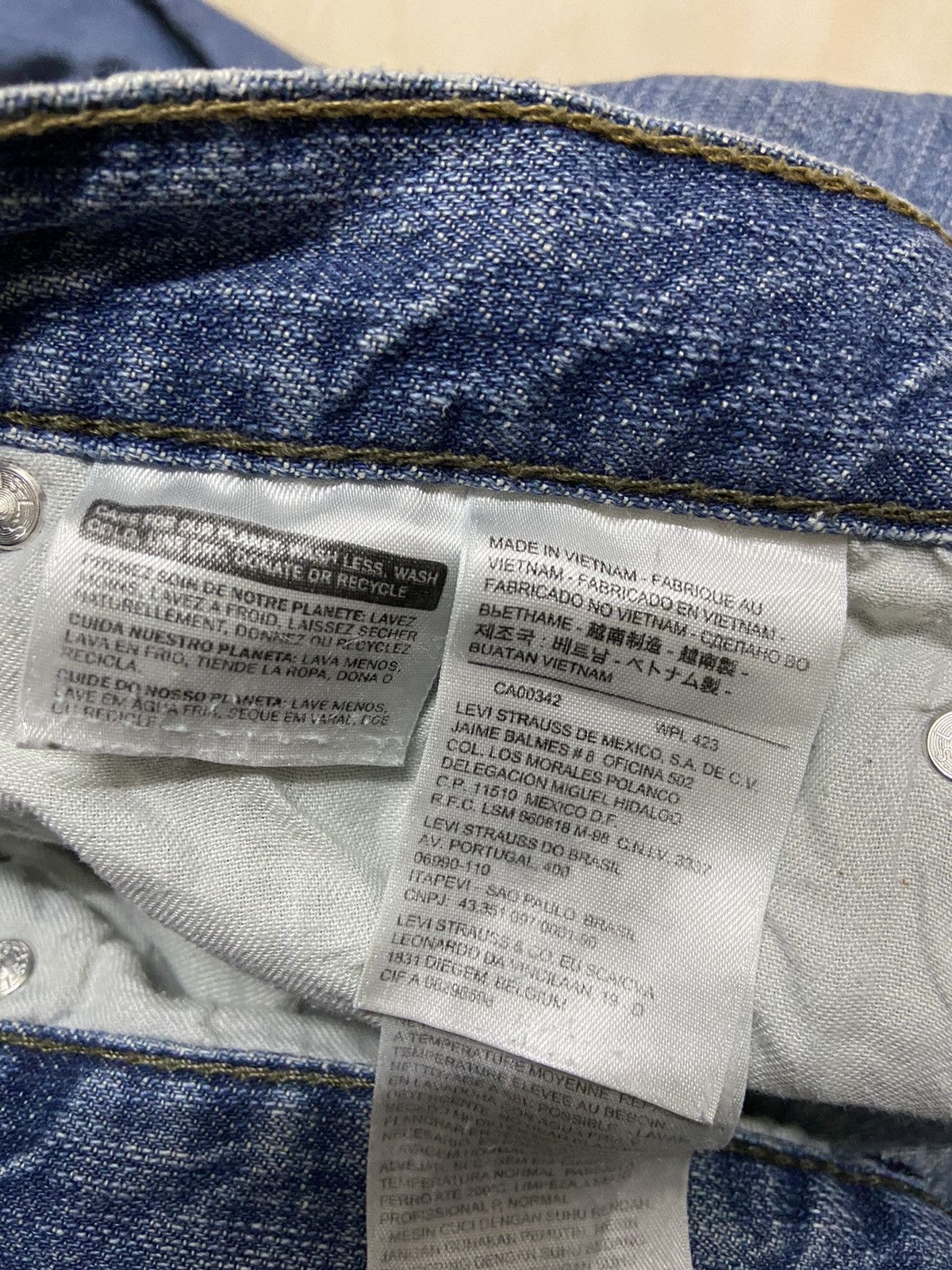 Levi's Vintage 514 Levis Jeans Denim fit W33 straight cut Size US 33 - 11 Thumbnail