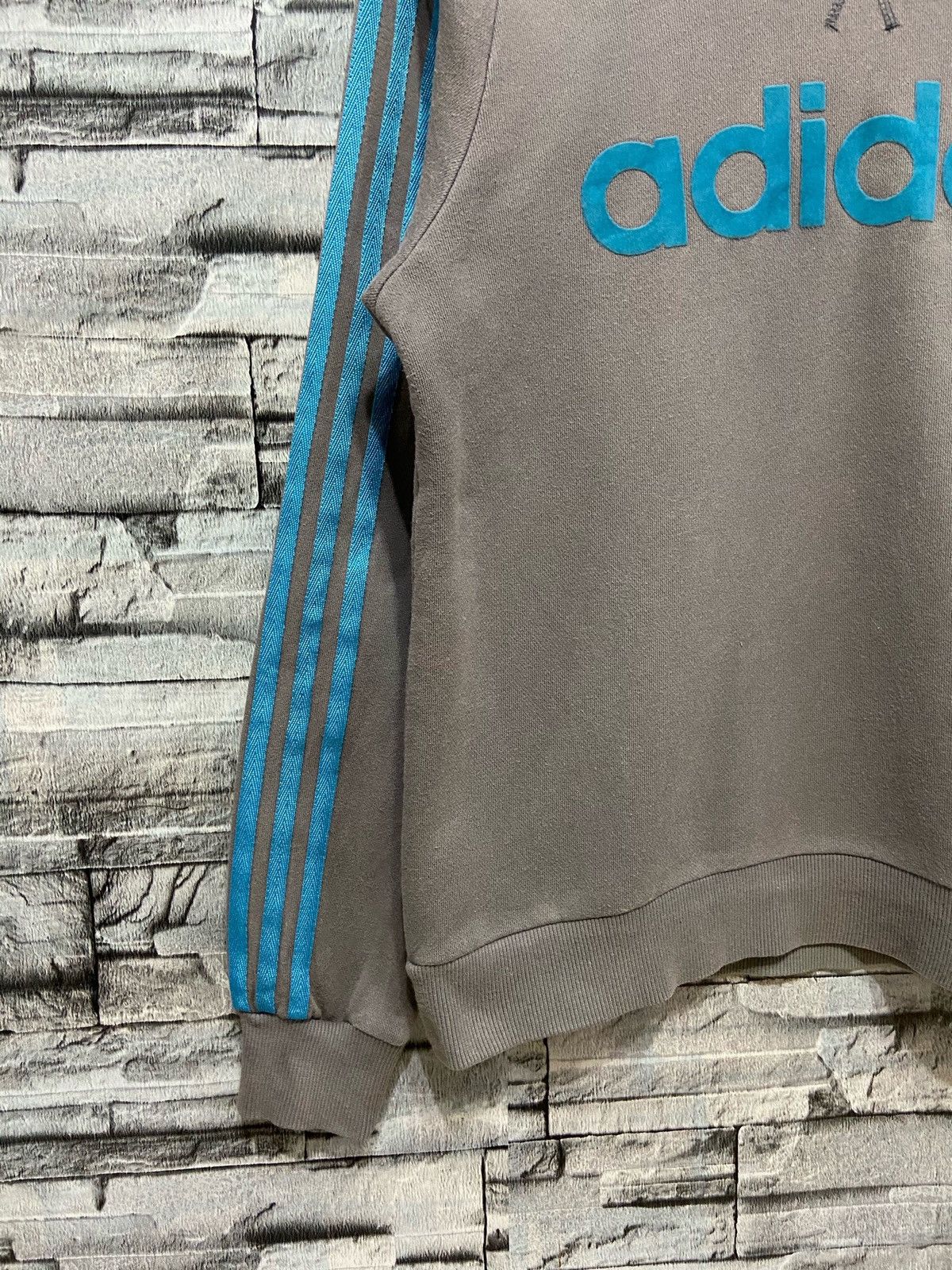 Adidas Vintage Adidas hoodie stripe big design spell out Size US S / EU 44-46 / 1 - 5 Thumbnail