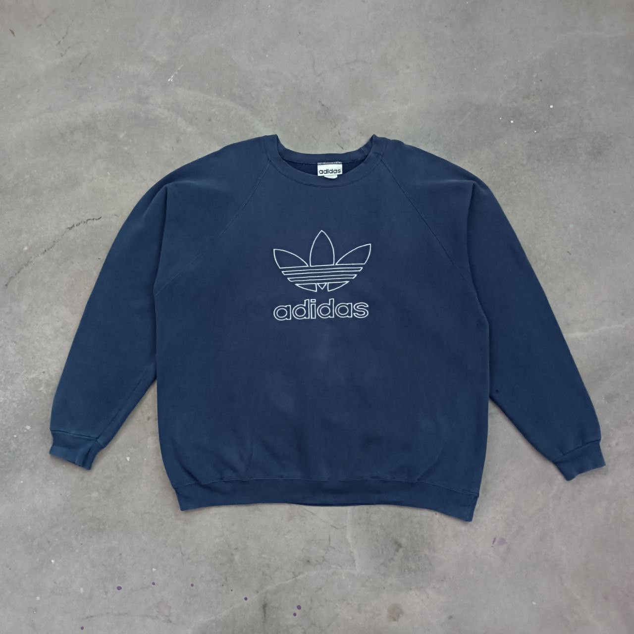 Adidas × Vintage Vintage Adidas Sweatshirt Big Embroided Logo Size US XXL / EU 58 / 5 - 1 Thumbnail