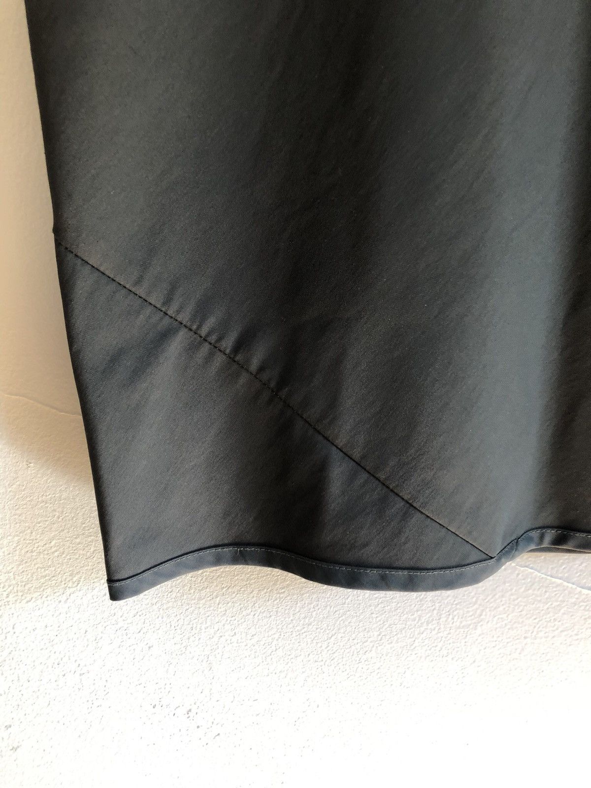 Helmut Lang 1996 Polyester Skirt Size 27" / US 4 / IT 40 - 3 Thumbnail