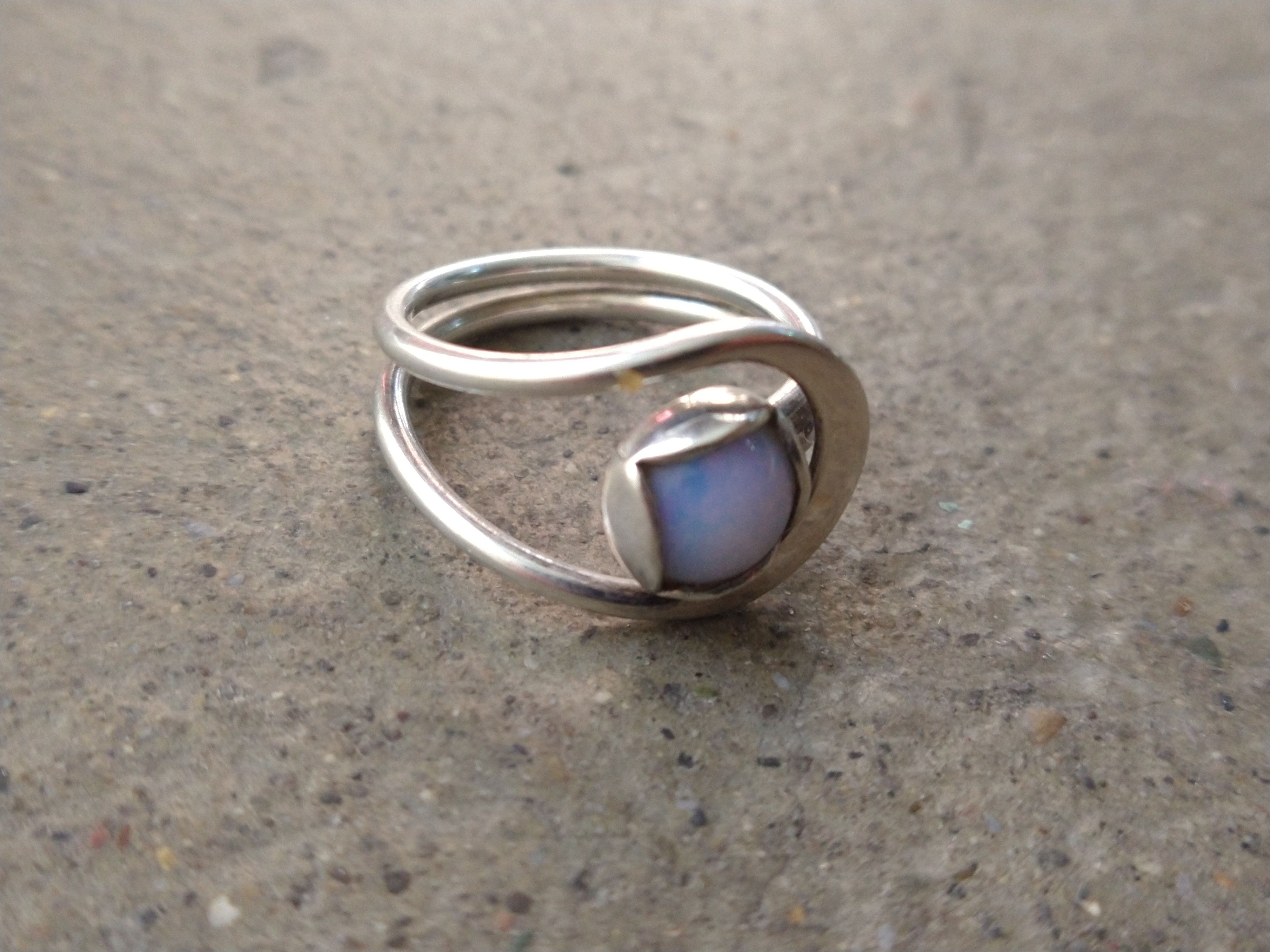 Other Sterling Silver Ring Size 8 Faux Opal Avant Garde Modern Size ONE SIZE - 3 Thumbnail