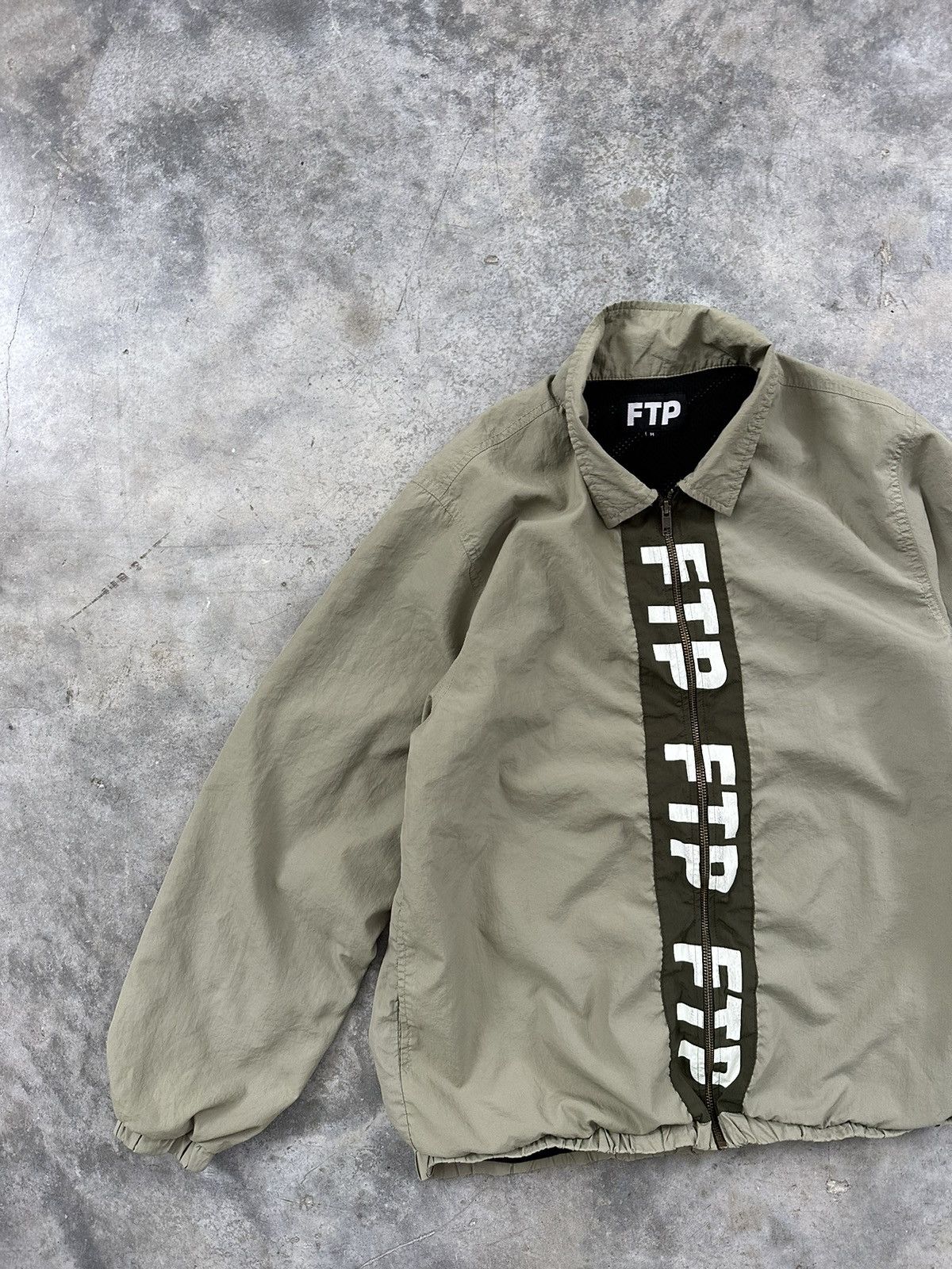 Fuck The Population Fuck The Population Front Vertical Logo Zip Jacket Medium Size US M / EU 48-50 / 2 - 2 Thumbnail