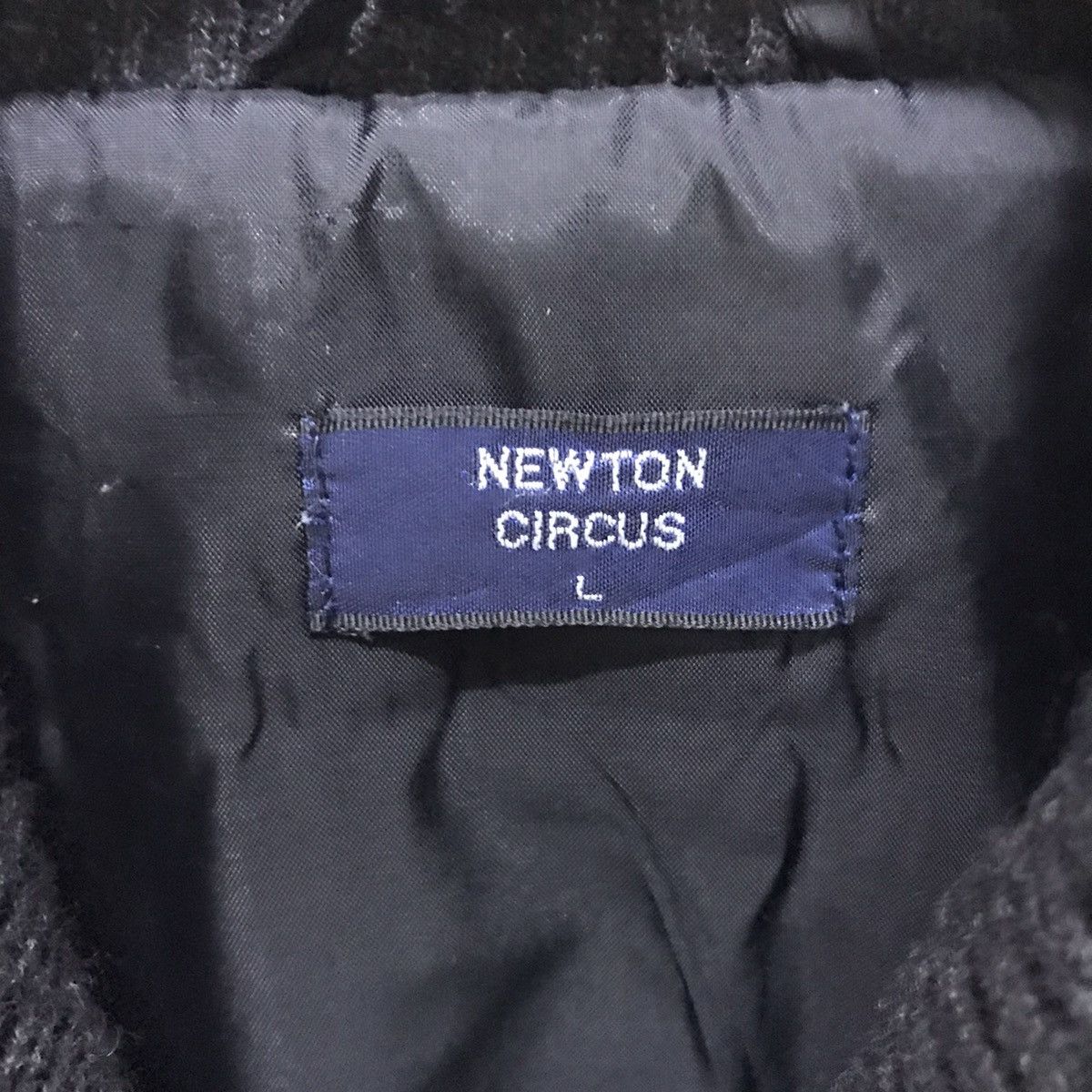 Japanese Brand Vintage Newton Circus knit fleece button up jacket Size US L / EU 52-54 / 3 - 11 Thumbnail
