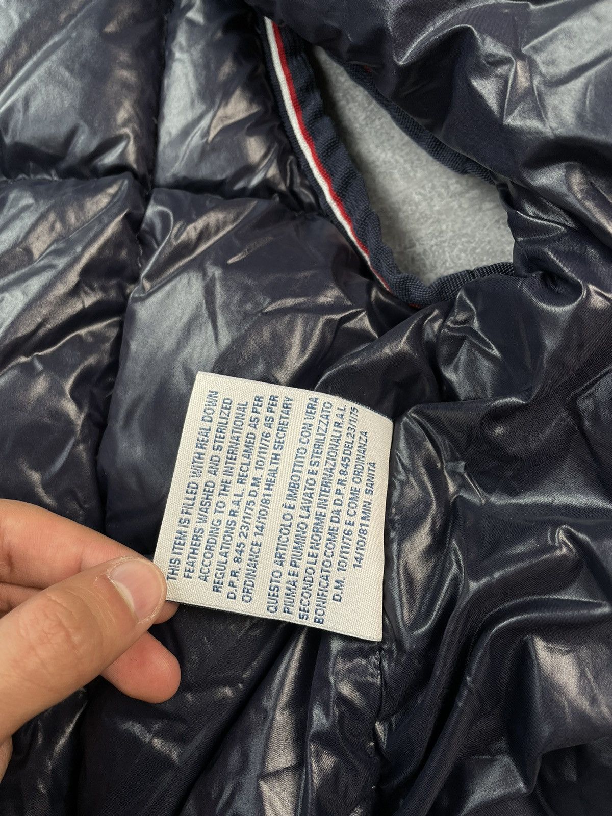Moncler Moncler Puffer Vest Size US M / EU 48-50 / 2 - 15 Thumbnail