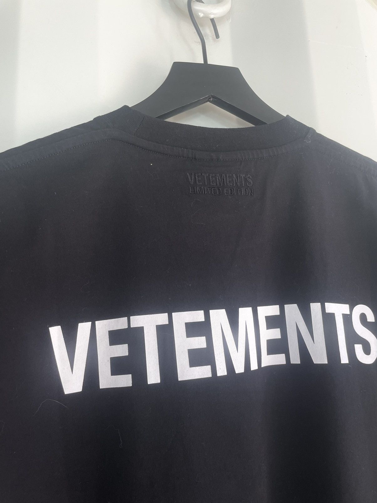 Vetements Logo T Shirt Size US XS / EU 42 / 0 - 4 Thumbnail