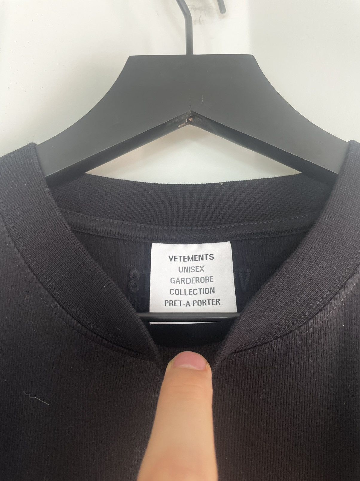 Vetements Logo T Shirt Size US XS / EU 42 / 0 - 5 Thumbnail