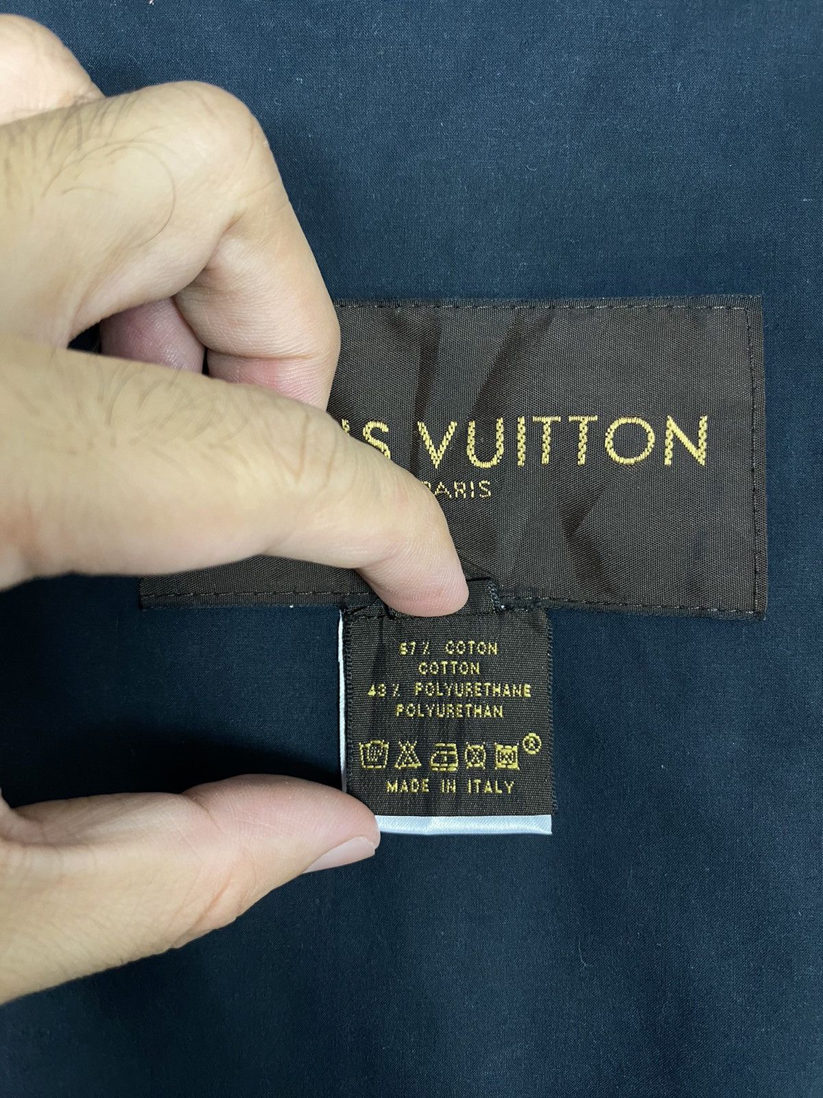 Louis Vuitton Rare Louis Vuitton Monogram Reflective Waterproof Coat Italy Size US S / EU 44-46 / 1 - 12 Thumbnail