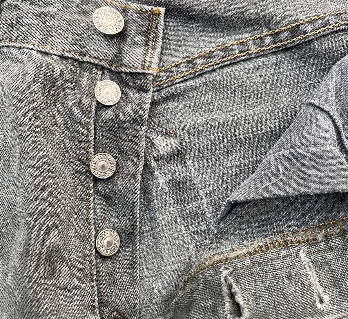 Levi's Vintage Levis 501 e 2000 Usa Custom Denim Size US 30 / EU 46 - 10 Thumbnail