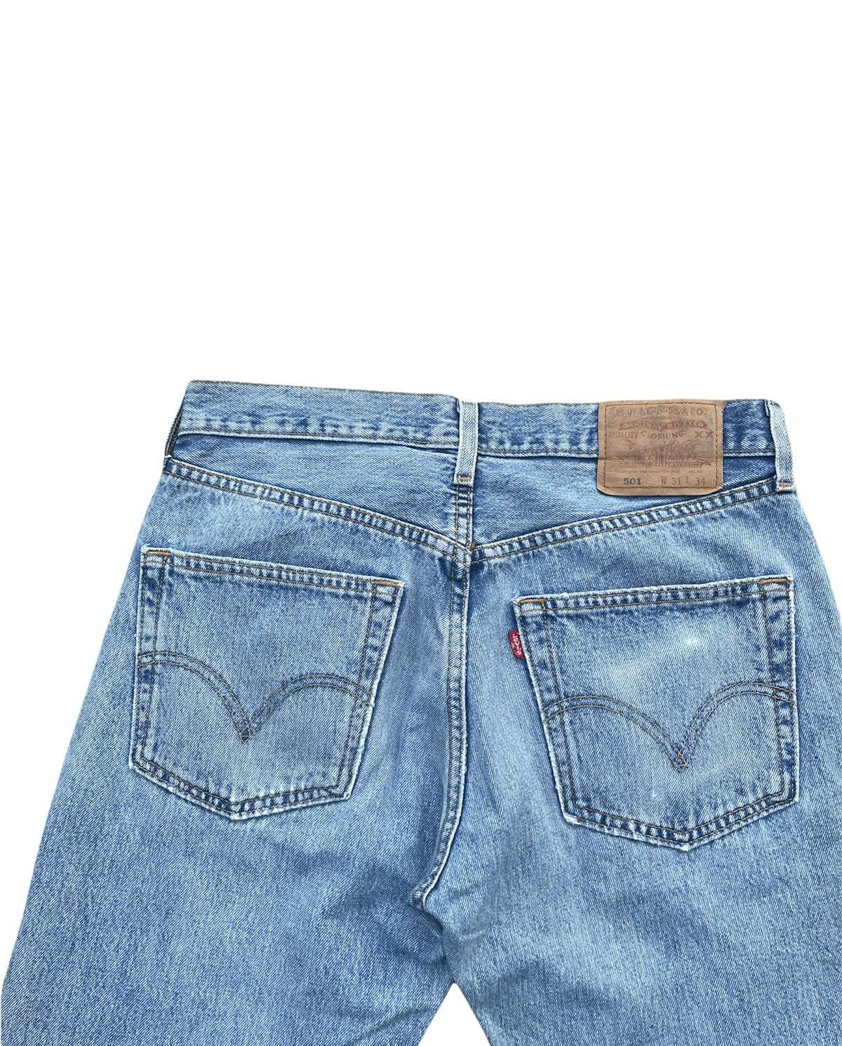 Levi's × Vintage Vintage Levi’s 501 e 2002 Guetamala Aging Wash Distressed Size US 31 - 6 Thumbnail