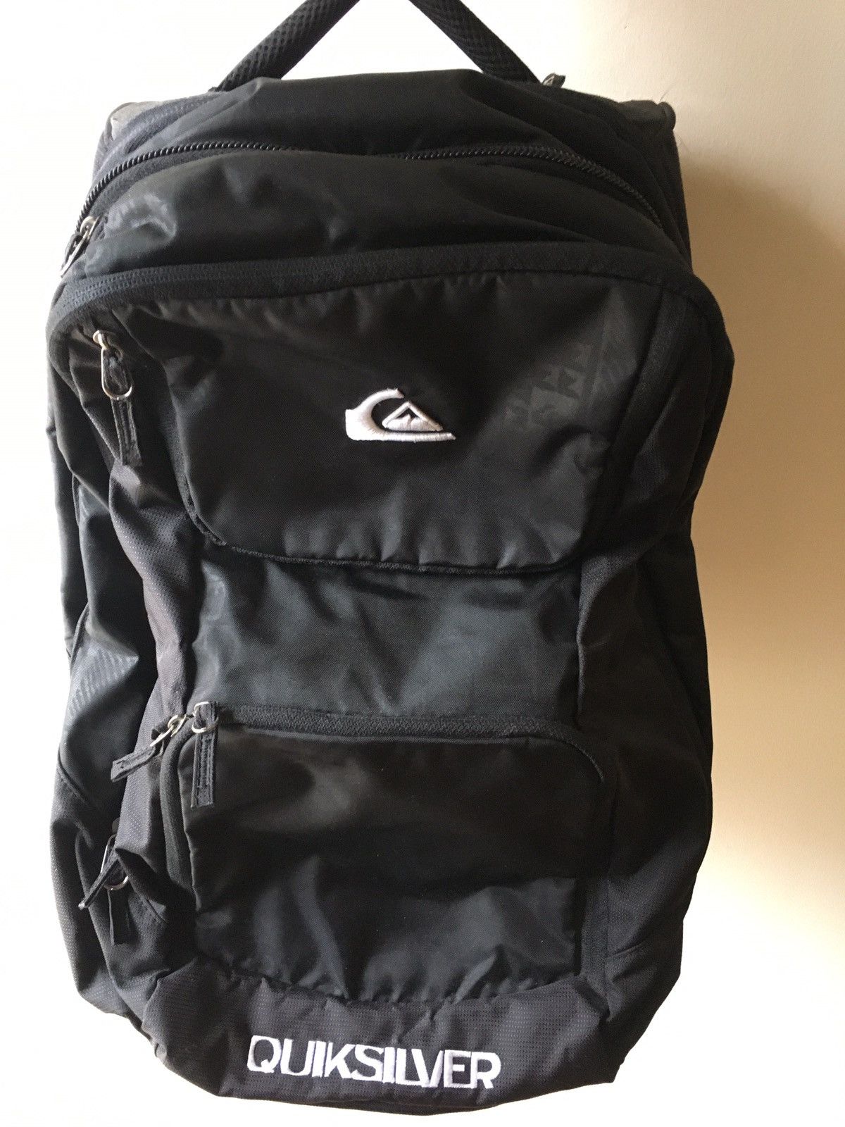 image of Quiksilver Quicksilver - Carry-On Travel Bag With Handle in Black, Men's
