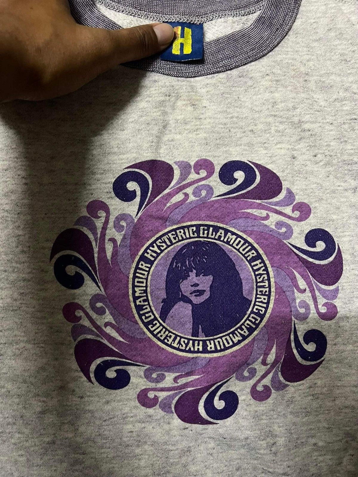 Hysteric Glamour Vtg Hysteric Glamour Sweatshirt Naked Girl Unisex Design Size US S / EU 44-46 / 1 - 5 Thumbnail