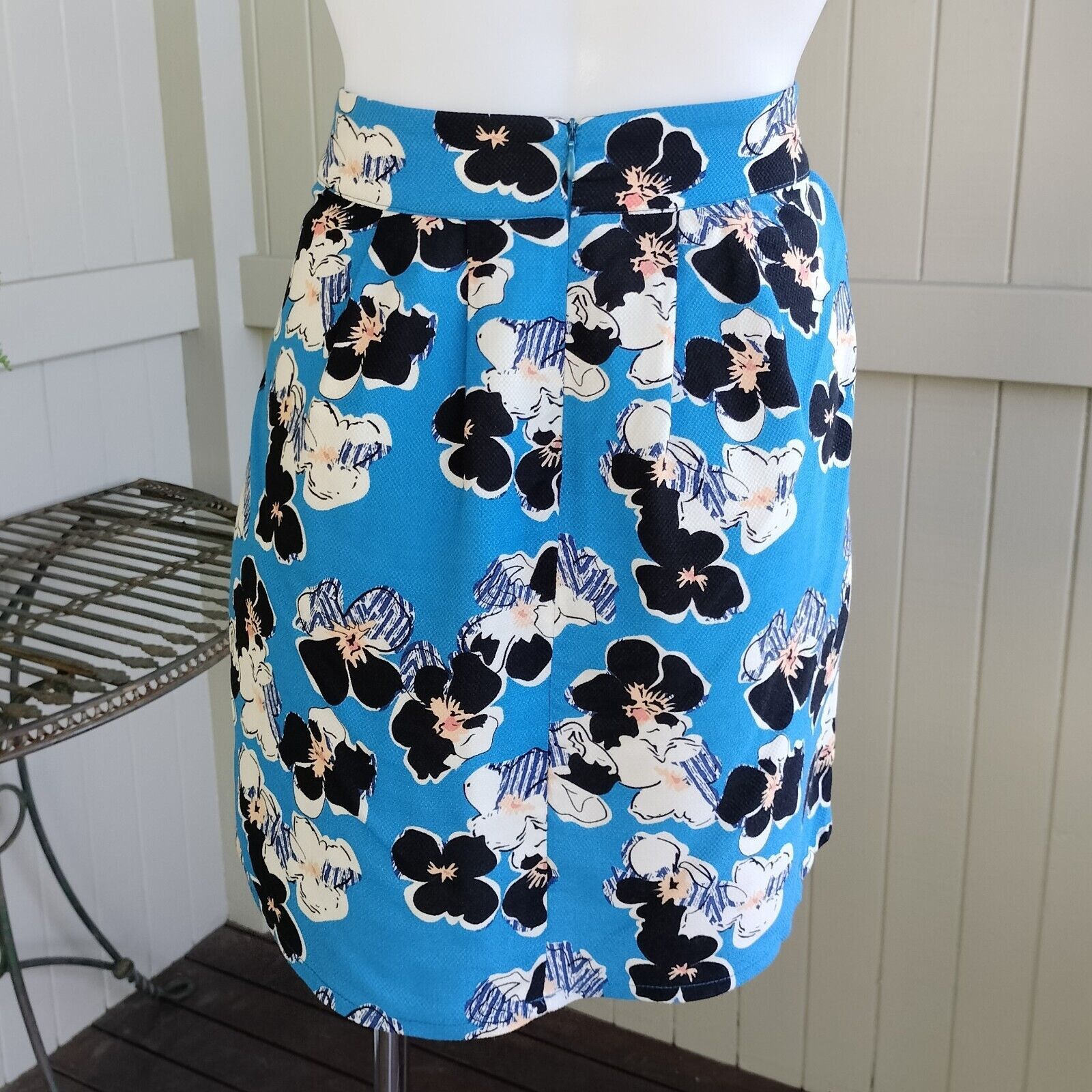 River Island River Island Skirt Floral Mini A Line Pleated High Waist Size 27" / US 4 / IT 40 - 3 Thumbnail