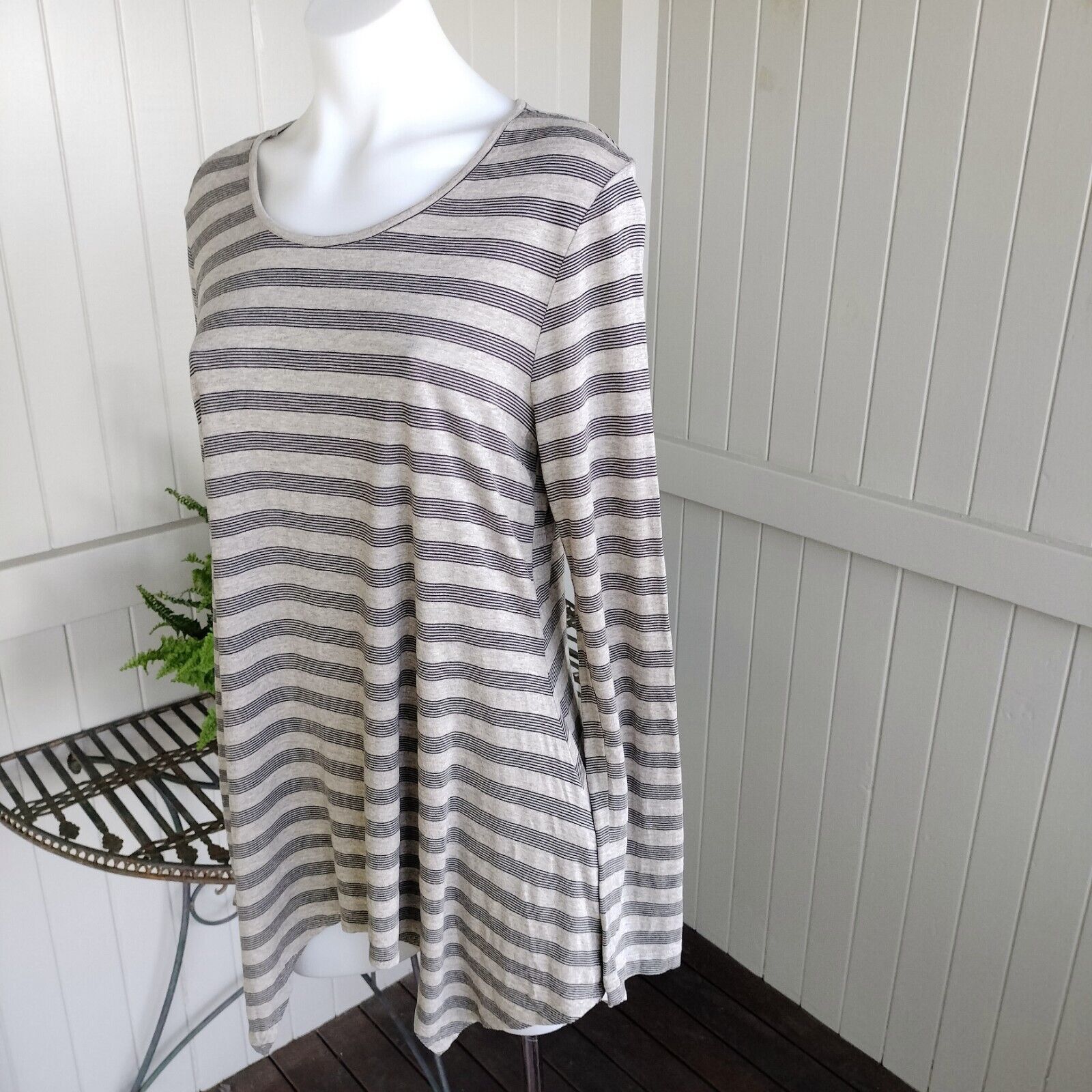 Designer × Man Made In Australia Hammock & Vine Blouse Top Striped Long Sleeve Hanky Hem Size M / US 6-8 / IT 42-44 - 4 Thumbnail