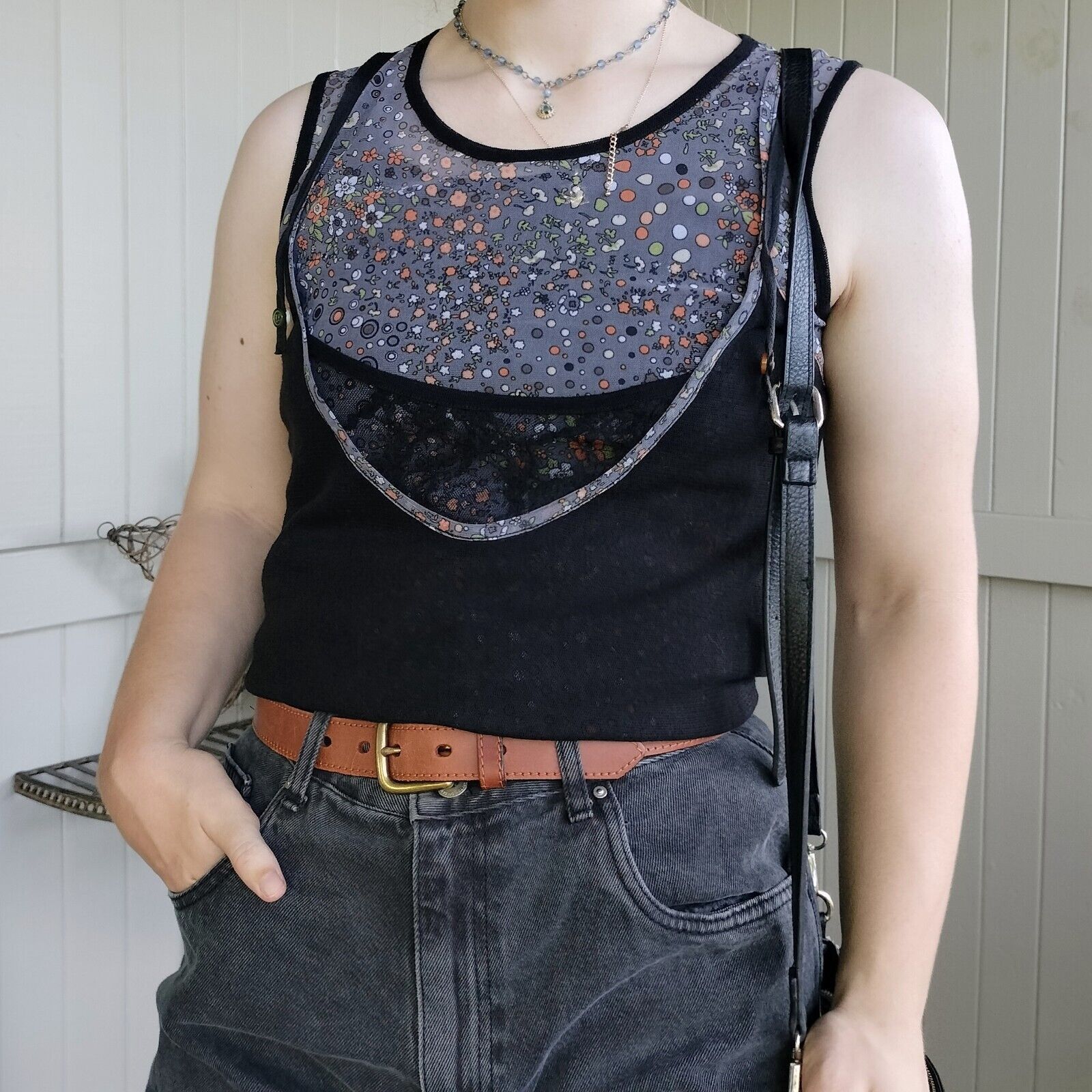 Designer Vintage Y2K Size 10 12 Top Tank Black Grey Floral Mesh Lace Size M / US 6-8 / IT 42-44 - 3 Thumbnail