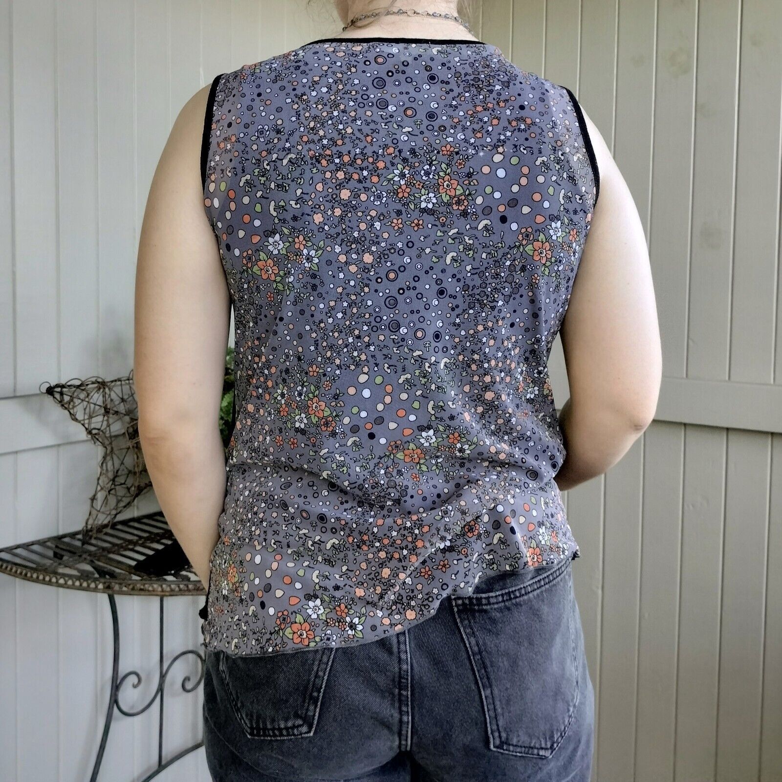 Designer Vintage Y2K Size 10 12 Top Tank Black Grey Floral Mesh Lace Size M / US 6-8 / IT 42-44 - 4 Thumbnail