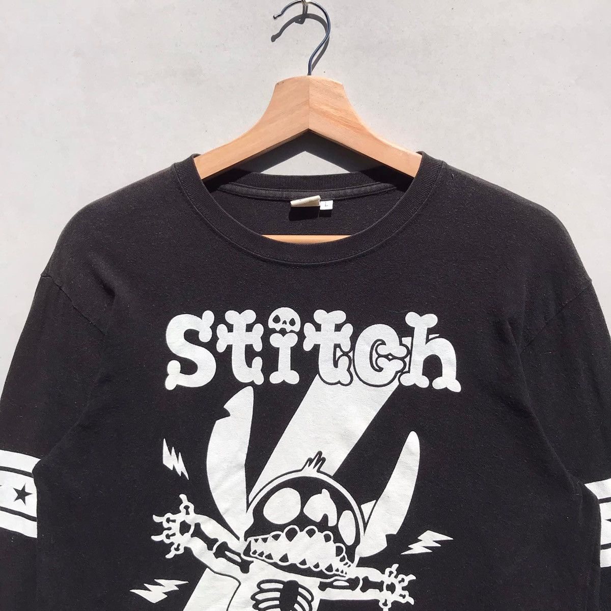 Disney 🔥Accept Binding Offer🔥 Stitch Disney Size US L / EU 52-54 / 3 - 3 Thumbnail