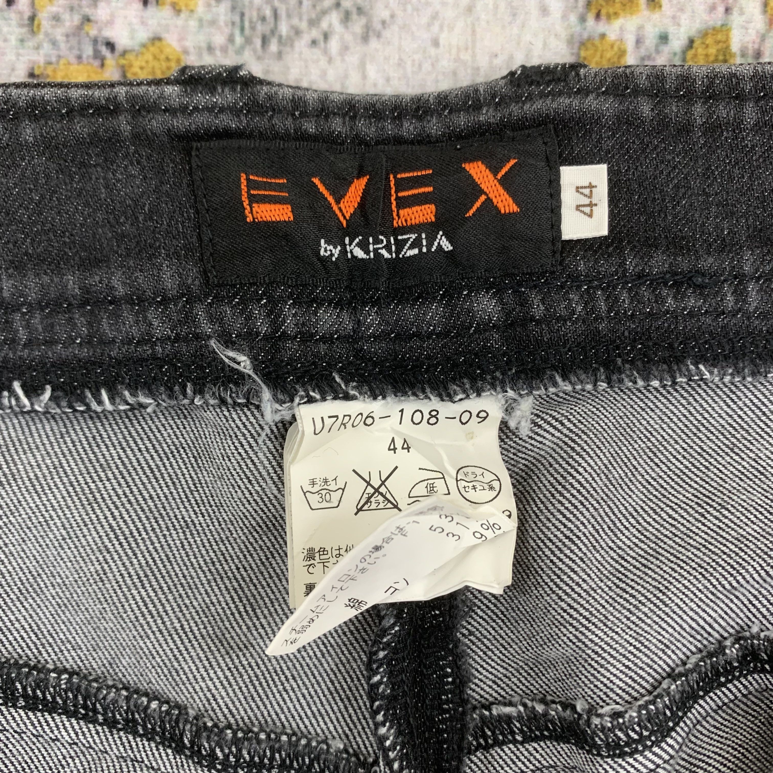Japanese Brand Evex by Krizia Black Jeans Size US 31 - 4 Thumbnail