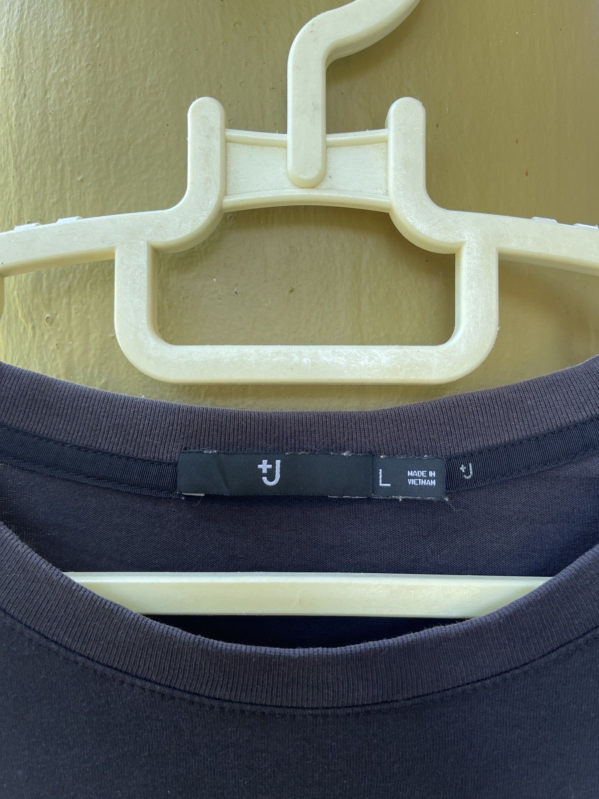 Jil Sander VINTAGE JIL SANDER X UNIQLO PLAIN TEE VERY RARE Size US L / EU 52-54 / 3 - 6 Thumbnail