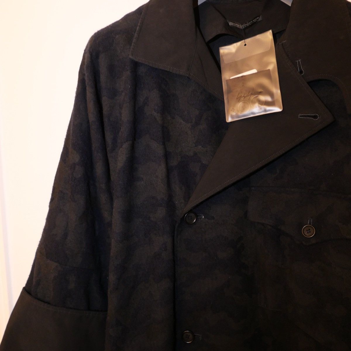 Yohji Yamamoto Yohji Yamamoto homme 17aw Look 39 Camouflage Jacquard Coat Size US S / EU 44-46 / 1 - 6 Thumbnail