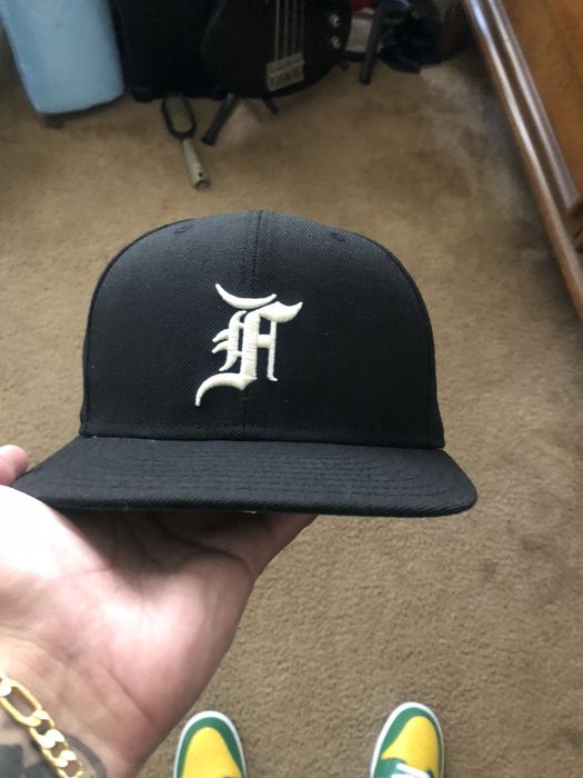 fear-of-god-new-era-x-fear-of-god-essentials-fitted-hat-grailed