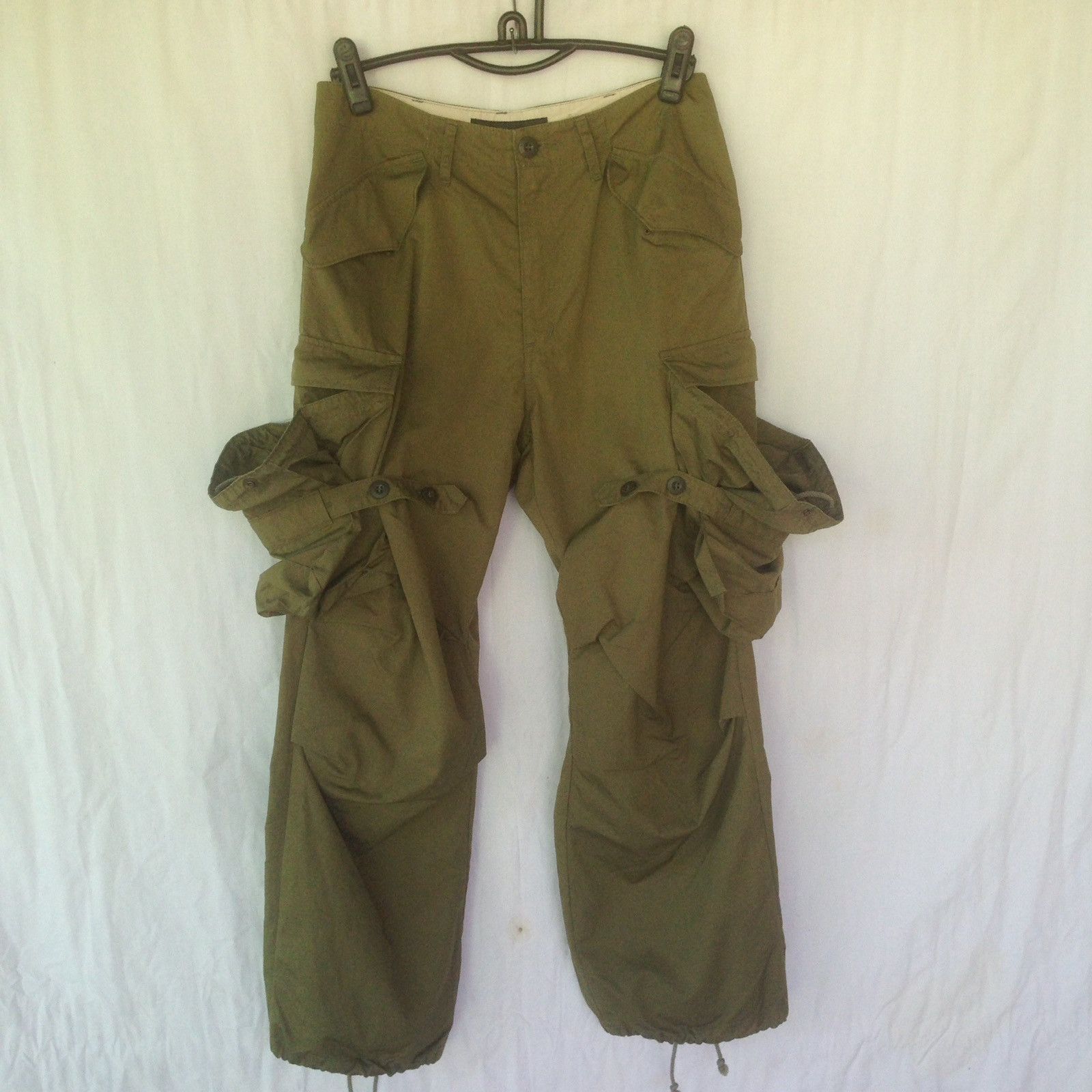TALKING ABOUT THE ABSTRACTION talking about the abstraction bondage parachute cargo pants Size US 30 / EU 46 - 12 Thumbnail