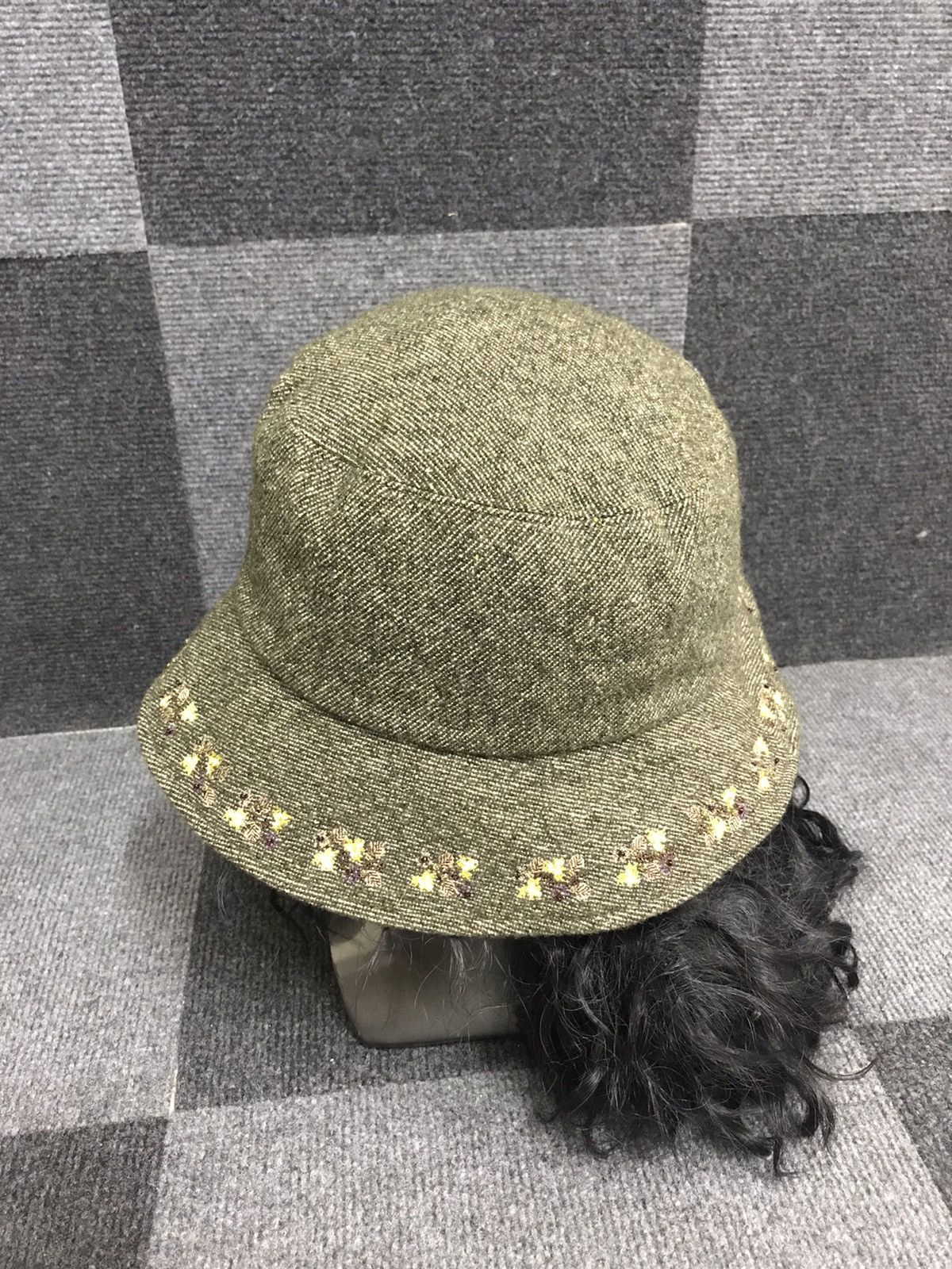 Anna Sui ANNA SUI Flower Embroidery Designer Archival Hat Size ONE SIZE - 3 Thumbnail