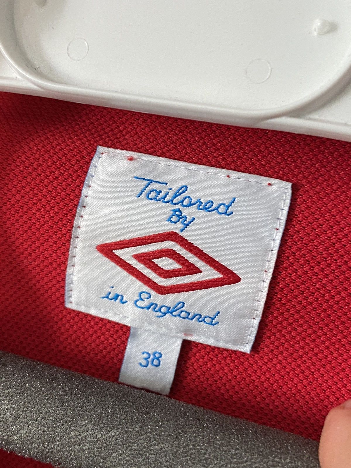 Umbro × Vintage 2010 2012 Umbro England National Football Soccer Jersey Size US M / EU 48-50 / 2 - 3 Thumbnail