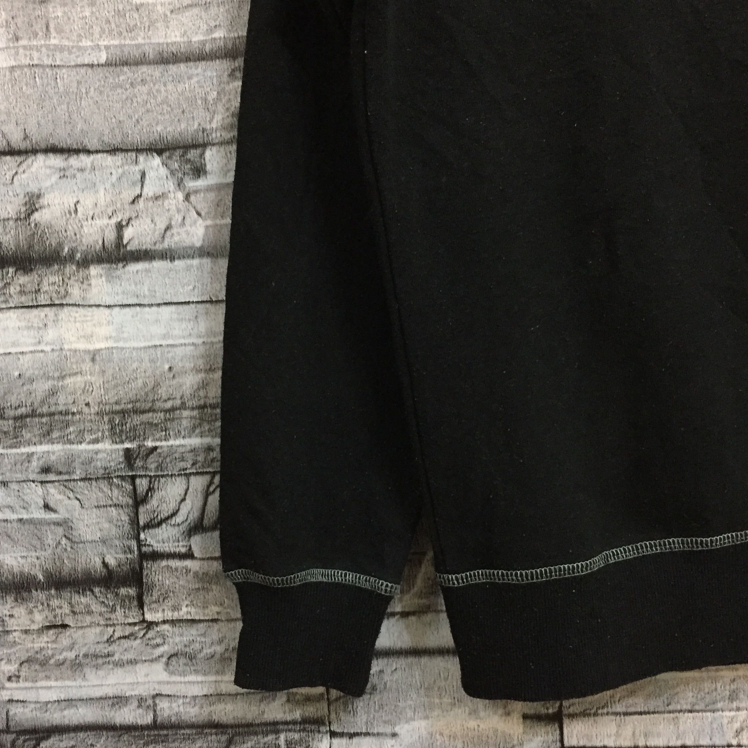 Lee Vintage Lee sweatshirt small logo embroidered size L Size US L / EU 52-54 / 3 - 4 Thumbnail
