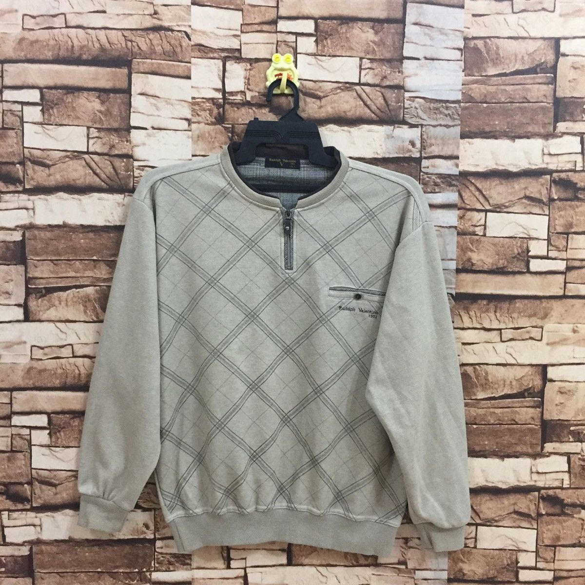 Valentino Vintage RUDOLPH VALENTINO sweatshirt embroidered size L Size US L / EU 52-54 / 3 - 1 Thumbnail