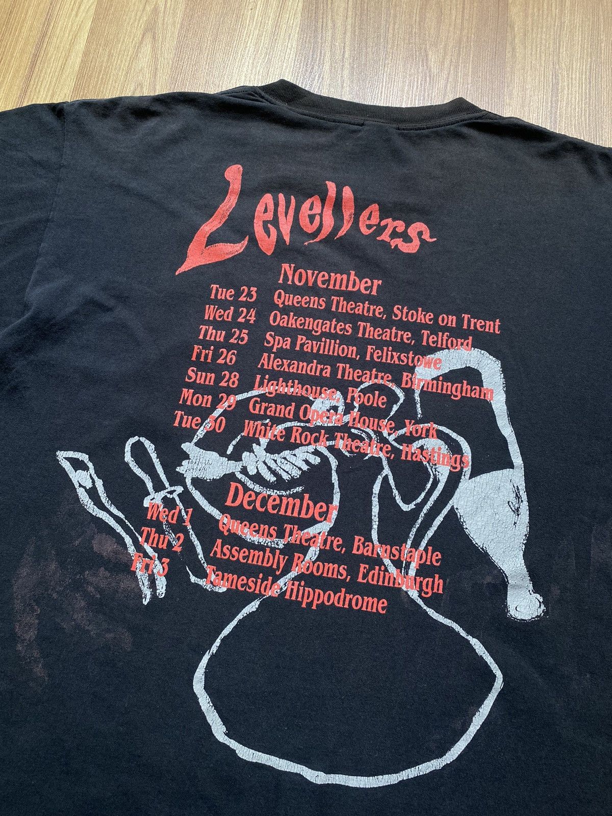 Band Tees Vintage Levellers T Shirt Tee like Pink Floyd Doors Size US L / EU 52-54 / 3 - 14 Thumbnail