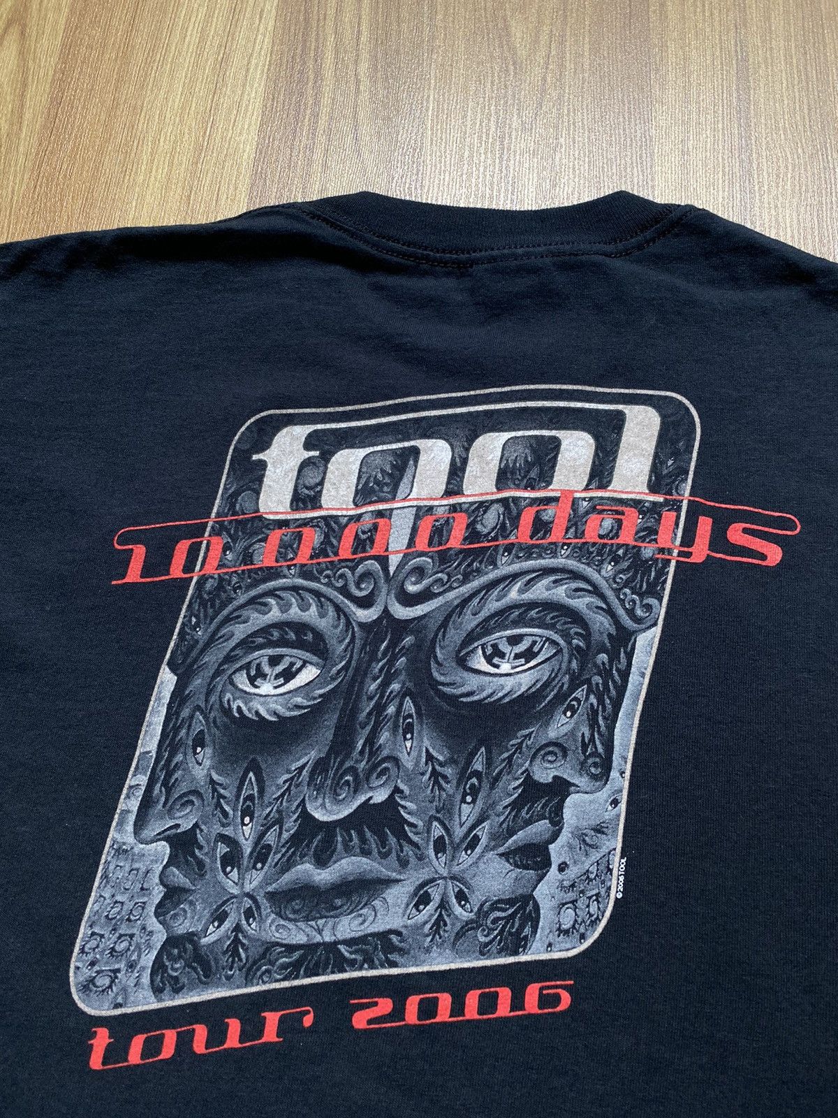 Band Tees Vintage Tool 2006 T Shirt Tee Nirvana NIN Pearl Jam Size US S / EU 44-46 / 1 - 2 Thumbnail