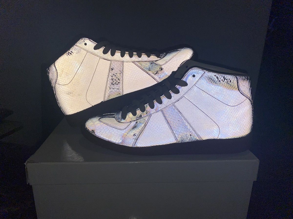 Maison Margiela MARGIELA 22 3M REPTILE REFLECTIVE **Rare** Size US 9 / EU 42 - 2 Thumbnail