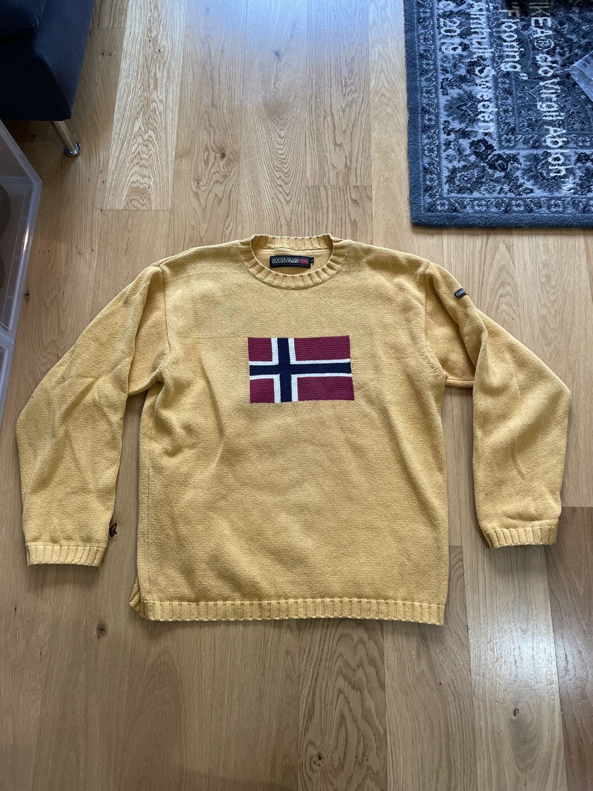 Napapijri Vintage Napapijri Norway Flag Sweater Size US XL / EU 56 / 4 - 1 Thumbnail