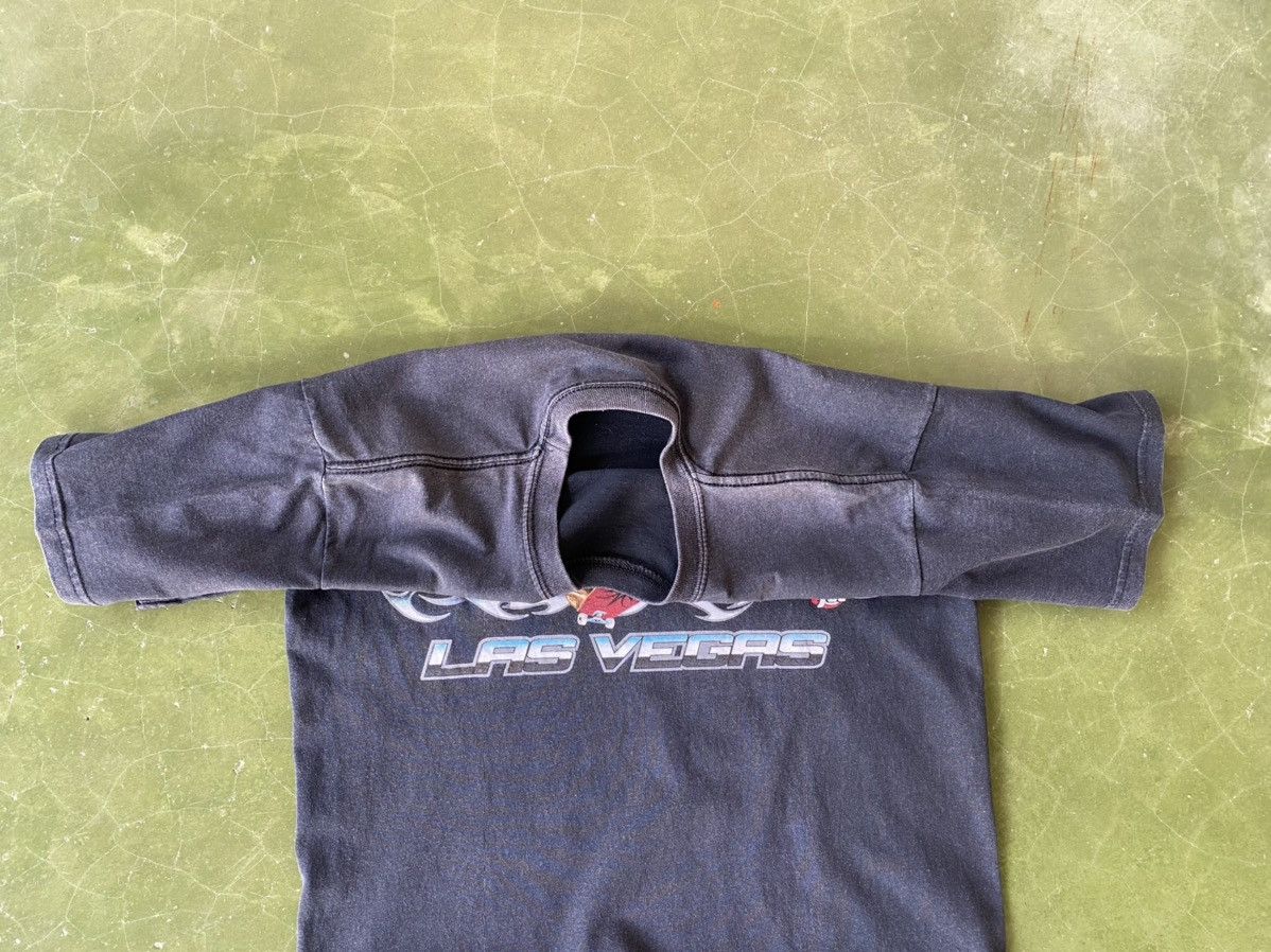Vintage Vintage Joe Las Vegas Skateboard Distressed Tees Size US M / EU 48-50 / 2 - 7 Thumbnail
