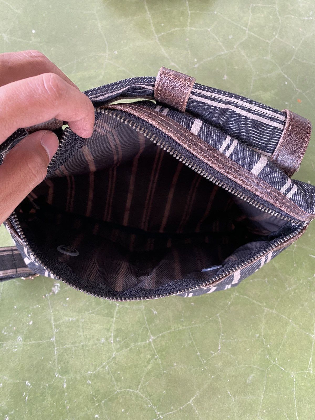 Vintage Vintage B.c.+ishutal CrossBody Bag Size ONE SIZE - 10 Thumbnail