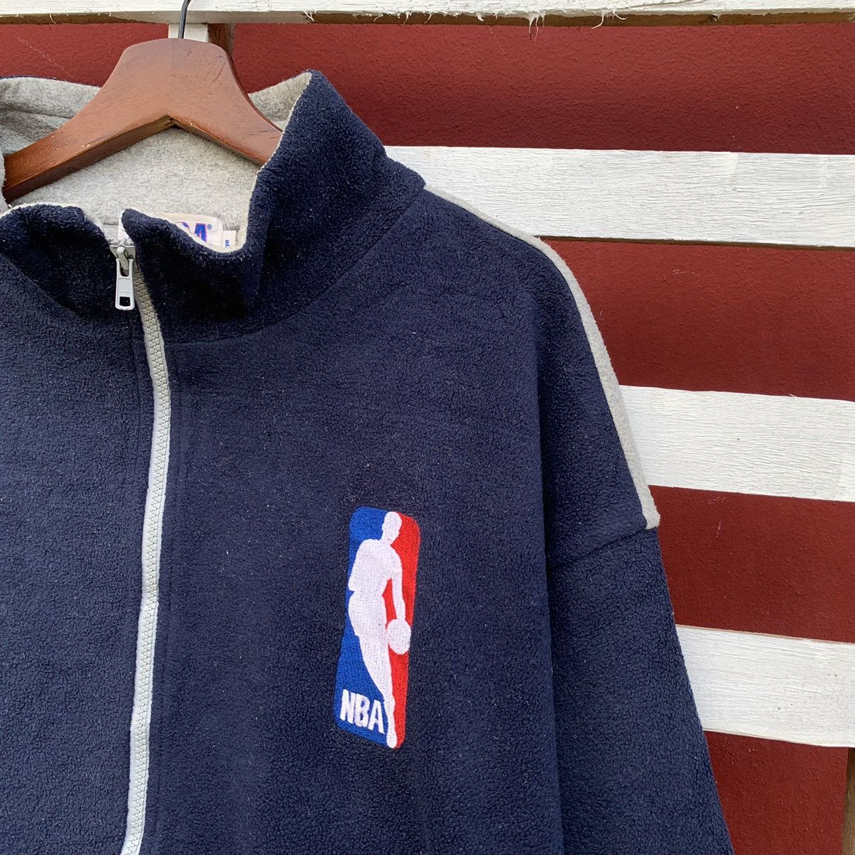 NBA VINTAGE 90s NBA BASKETBALL FLEECE JACKET EMBROIDERED LOGO Size US L / EU 52-54 / 3 - 4 Thumbnail