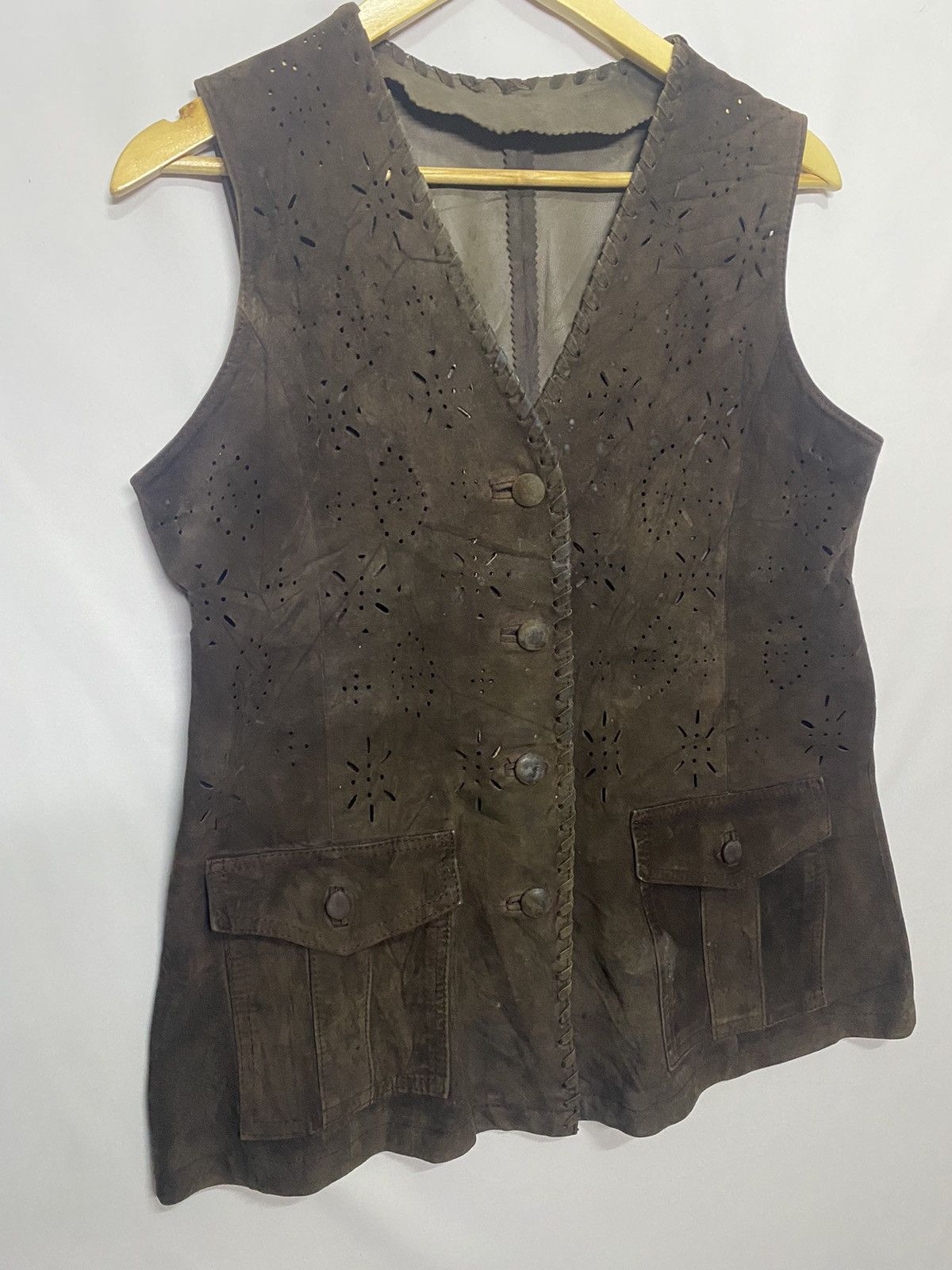 (E)LEATHER VEST HYPEBEAST LADIES