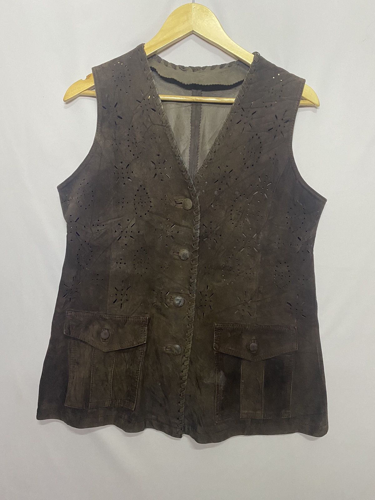 (E)LEATHER VEST HYPEBEAST LADIES