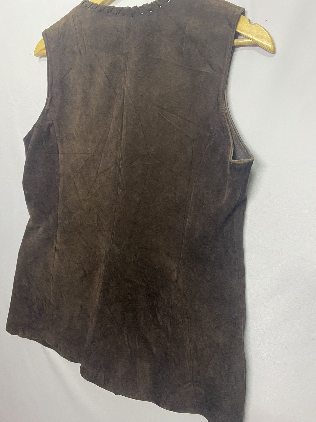 (E)LEATHER VEST HYPEBEAST LADIES