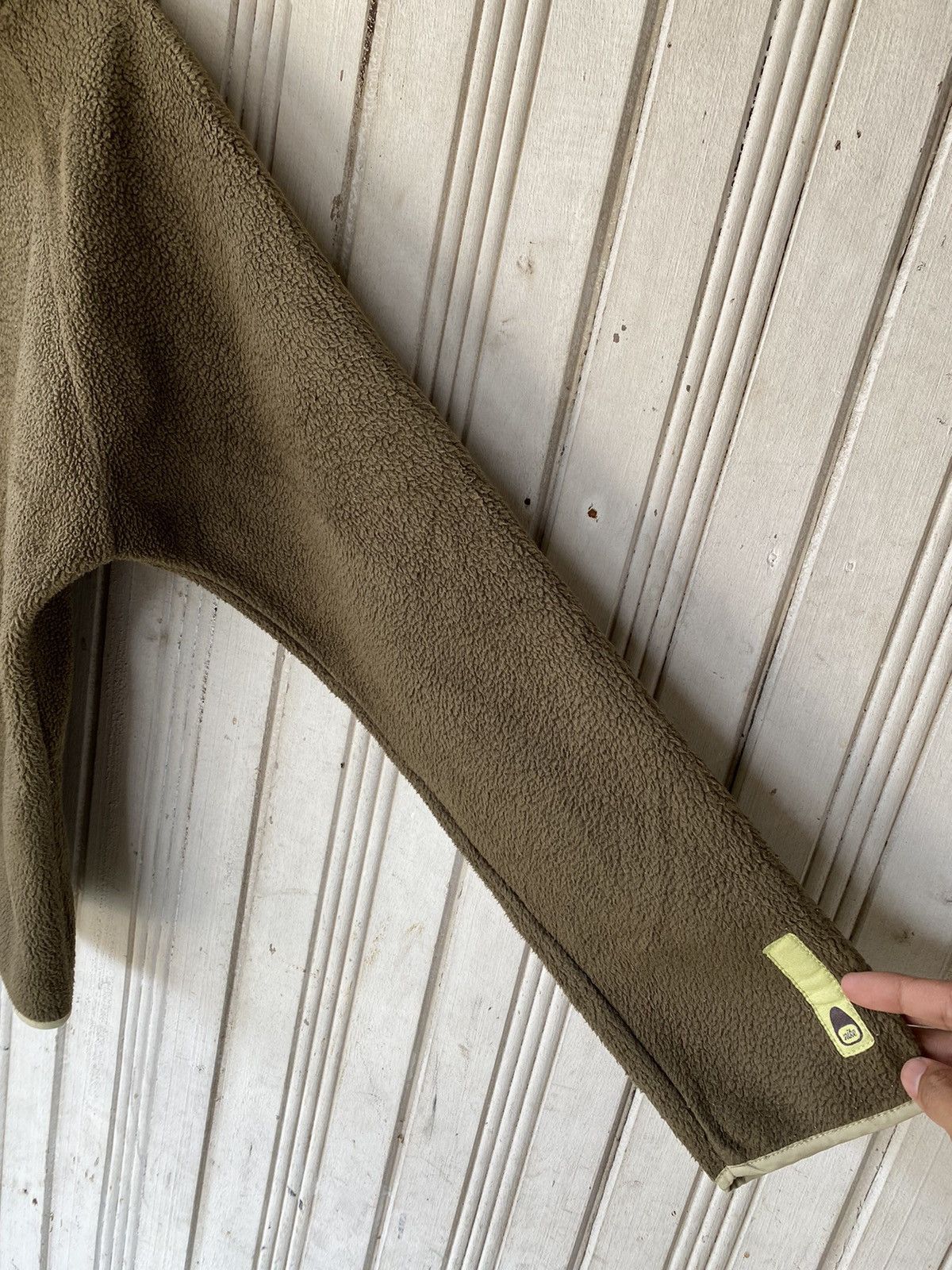 Nike Vintage Nike Cropped Sherpa Sweater Size M / US 6-8 / IT 42-44 - 5 Thumbnail