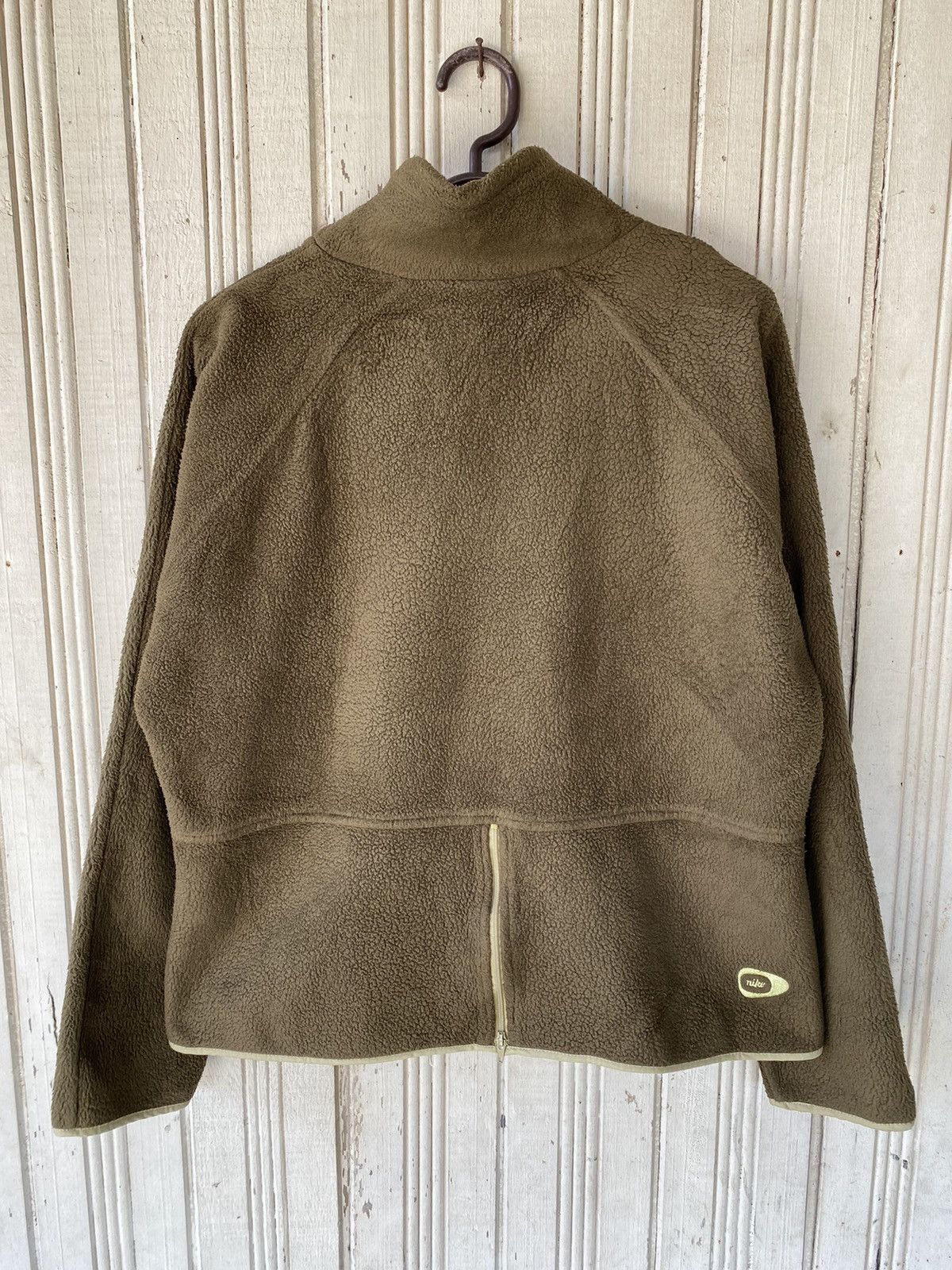 Nike Vintage Nike Cropped Sherpa Sweater Size M / US 6-8 / IT 42-44 - 2 Thumbnail
