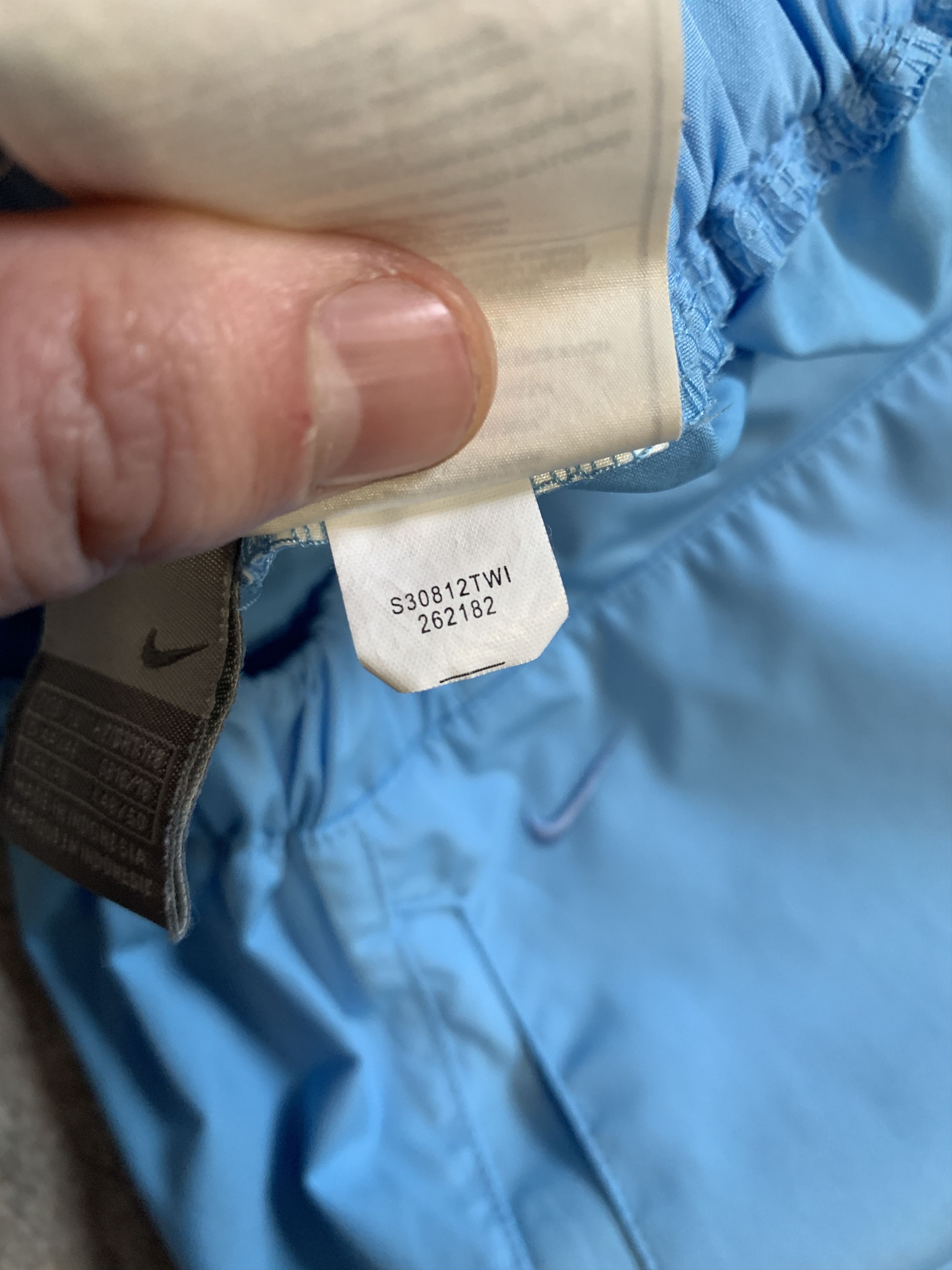 Nike Nike Vintage Shorts Size US 36 / EU 52 - 10 Thumbnail