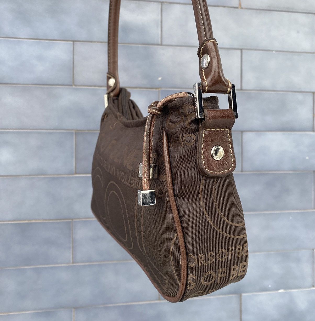 United Colors Of Benetton United Colors of Benetton Big Logo Baguette Bag Y2K Size ONE SIZE - 2 Thumbnail