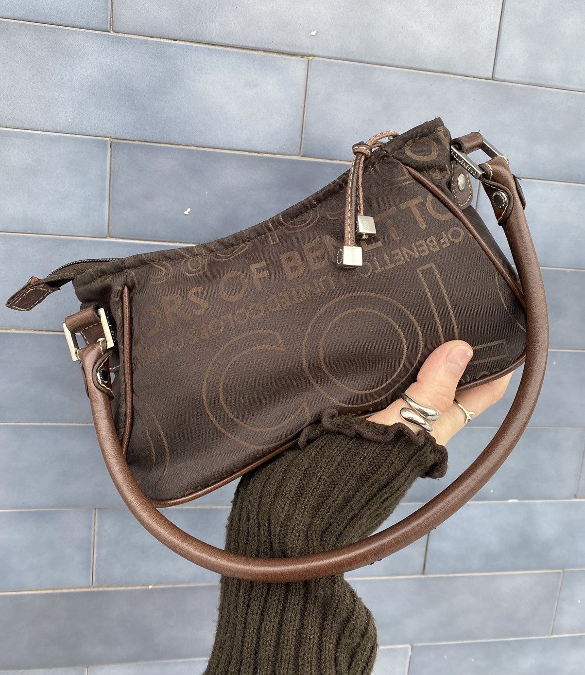 United Colors Of Benetton United Colors of Benetton Big Logo Baguette Bag Y2K Size ONE SIZE - 1 Thumbnail