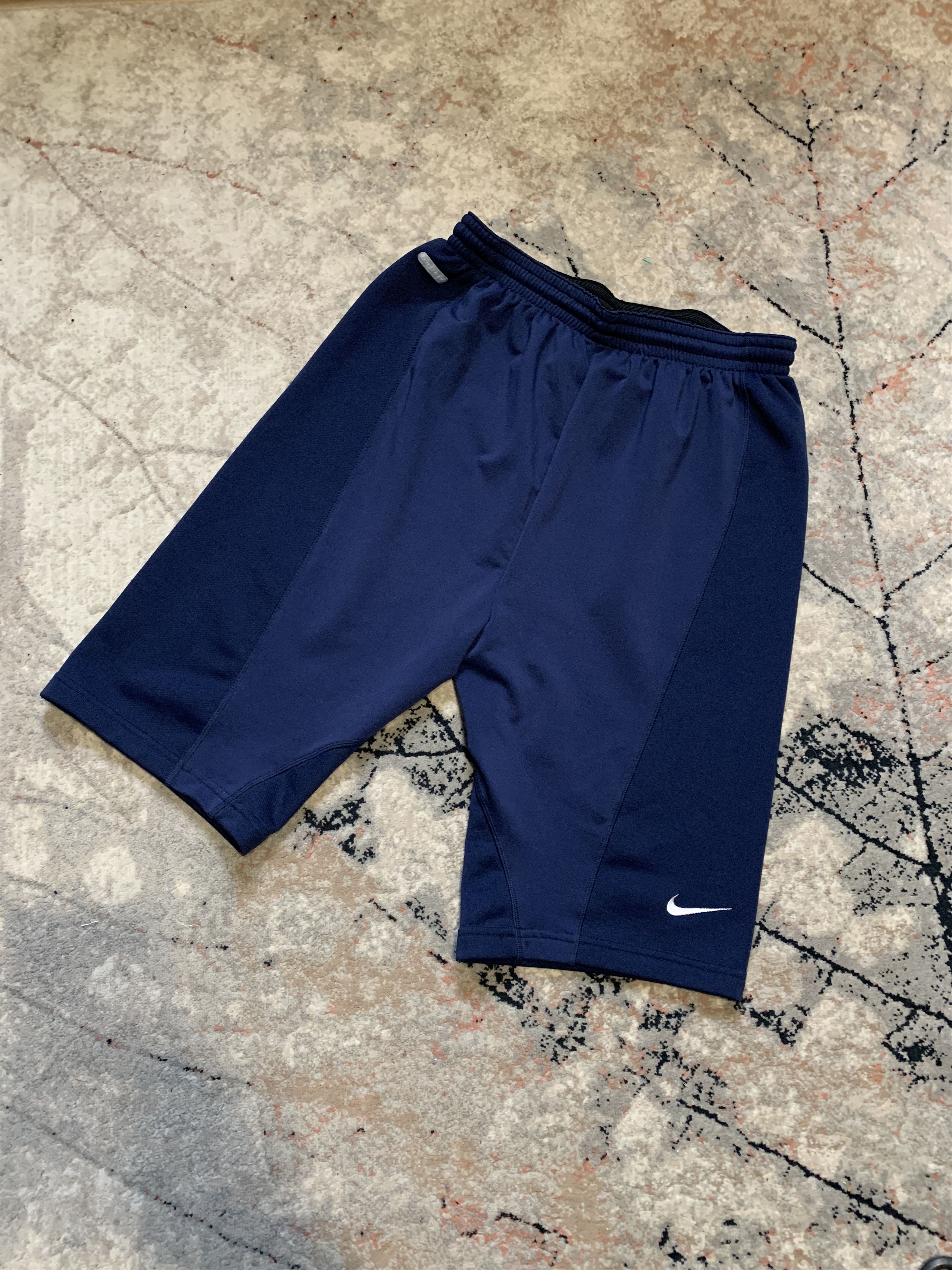 Other Nike Dri-Fit Vintage Shorts Size US 32 / EU 48 - 1 Thumbnail
