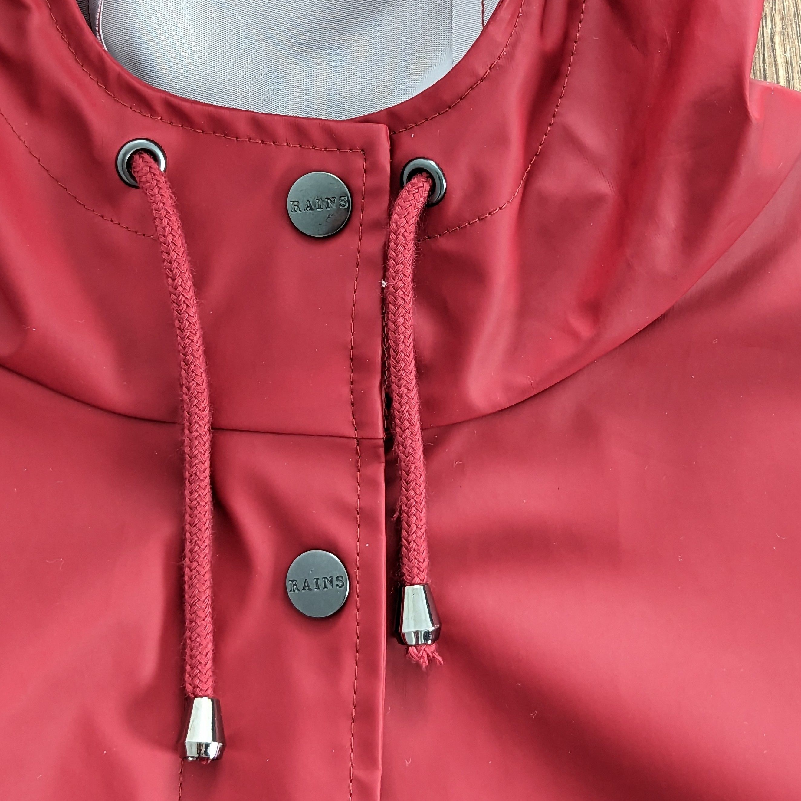 Rains Rains Burgundy Womens Hooded Coat With A Belt Casual Size US M / EU 48-50 / 2 - 7 Thumbnail