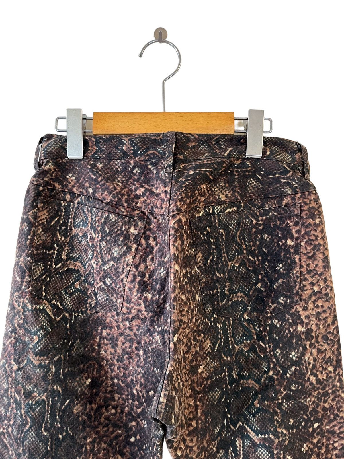 A.P.C. RARE!! 🔥 A.P.C Waxed Dark Brown Snake Print Pants Size US 26 / EU 42 - 5 Thumbnail