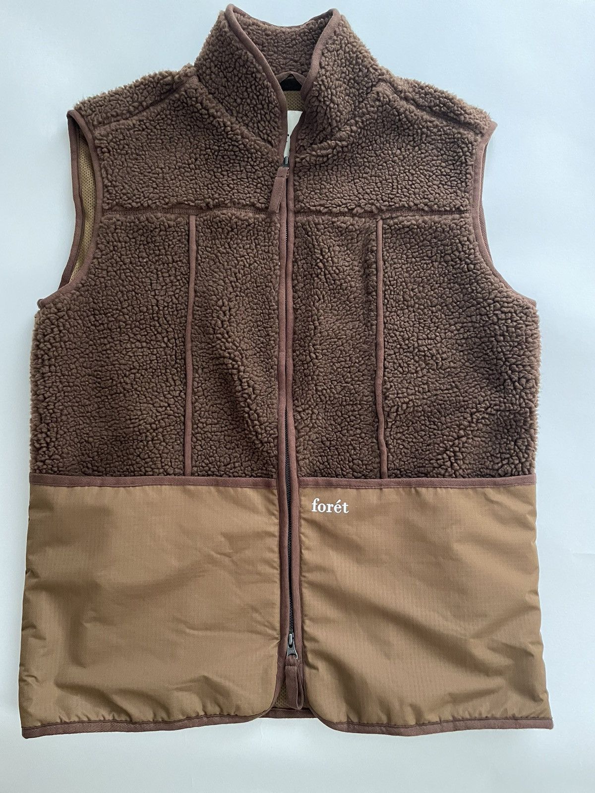 Brand new Foret Vest