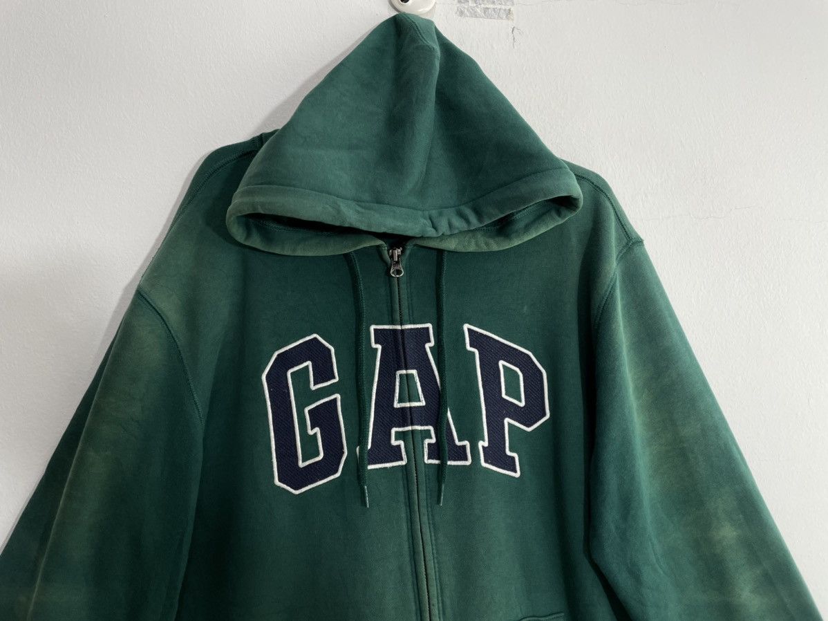 Gap Vintage Gap BigLogo Hoodie Zipper Sweatshirt Size US M / EU 48-50 / 2 - 4 Thumbnail