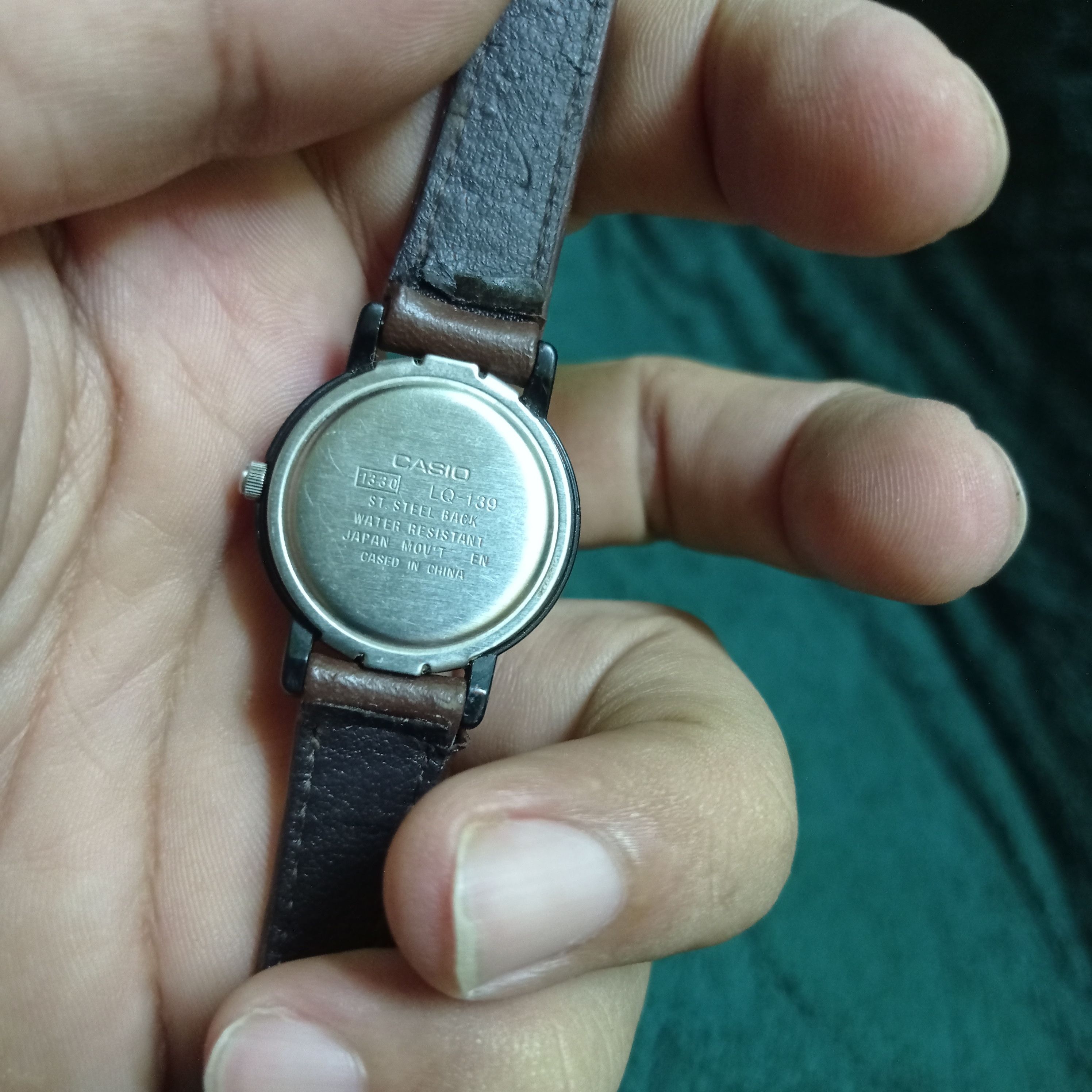 Retro CASIO Ladies Watch v(LQ-139) Japan Quartz Authentic